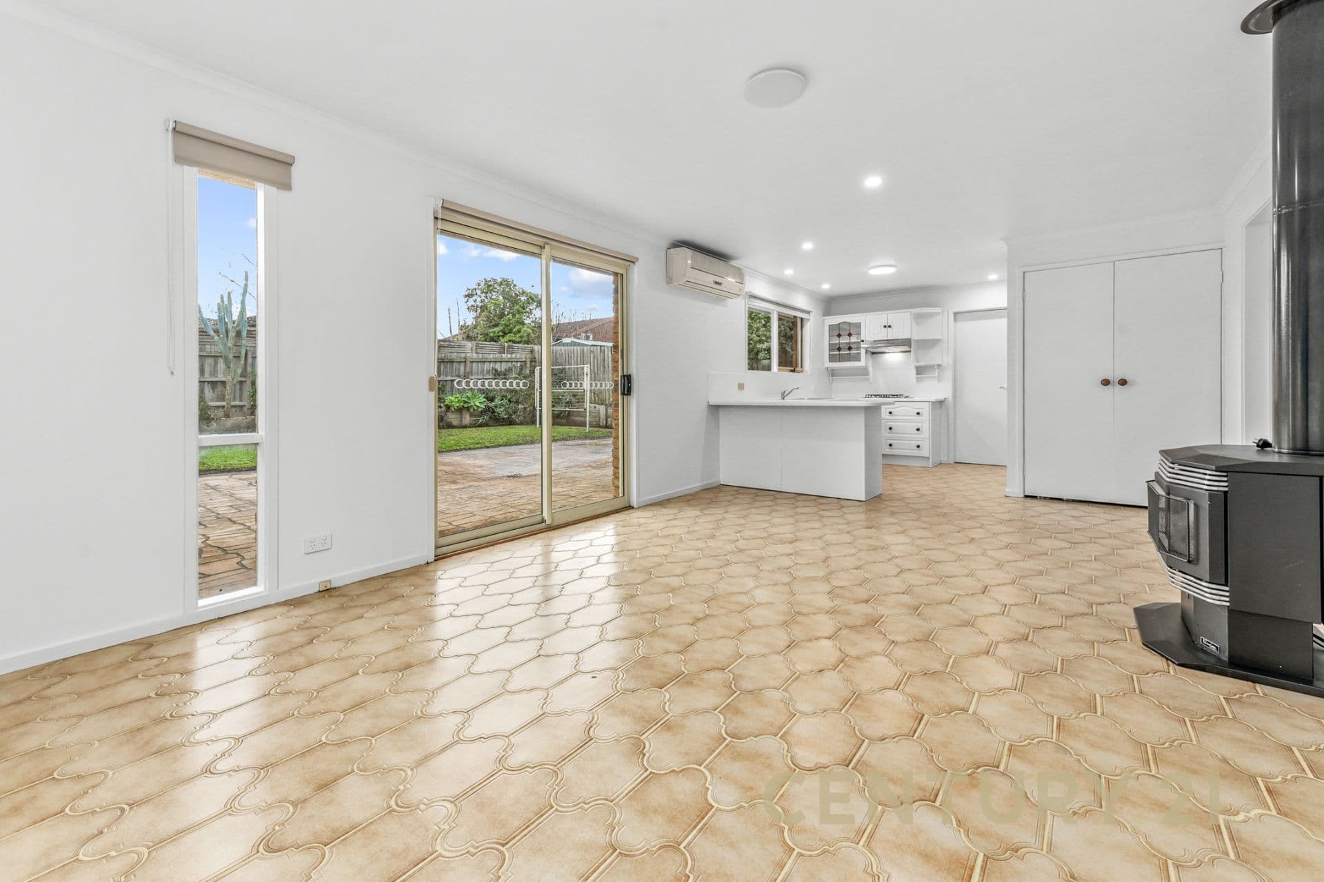 4 Formosa Court, Narre Warren, VIC, 3805, Narre Warren - Thumbnail 5