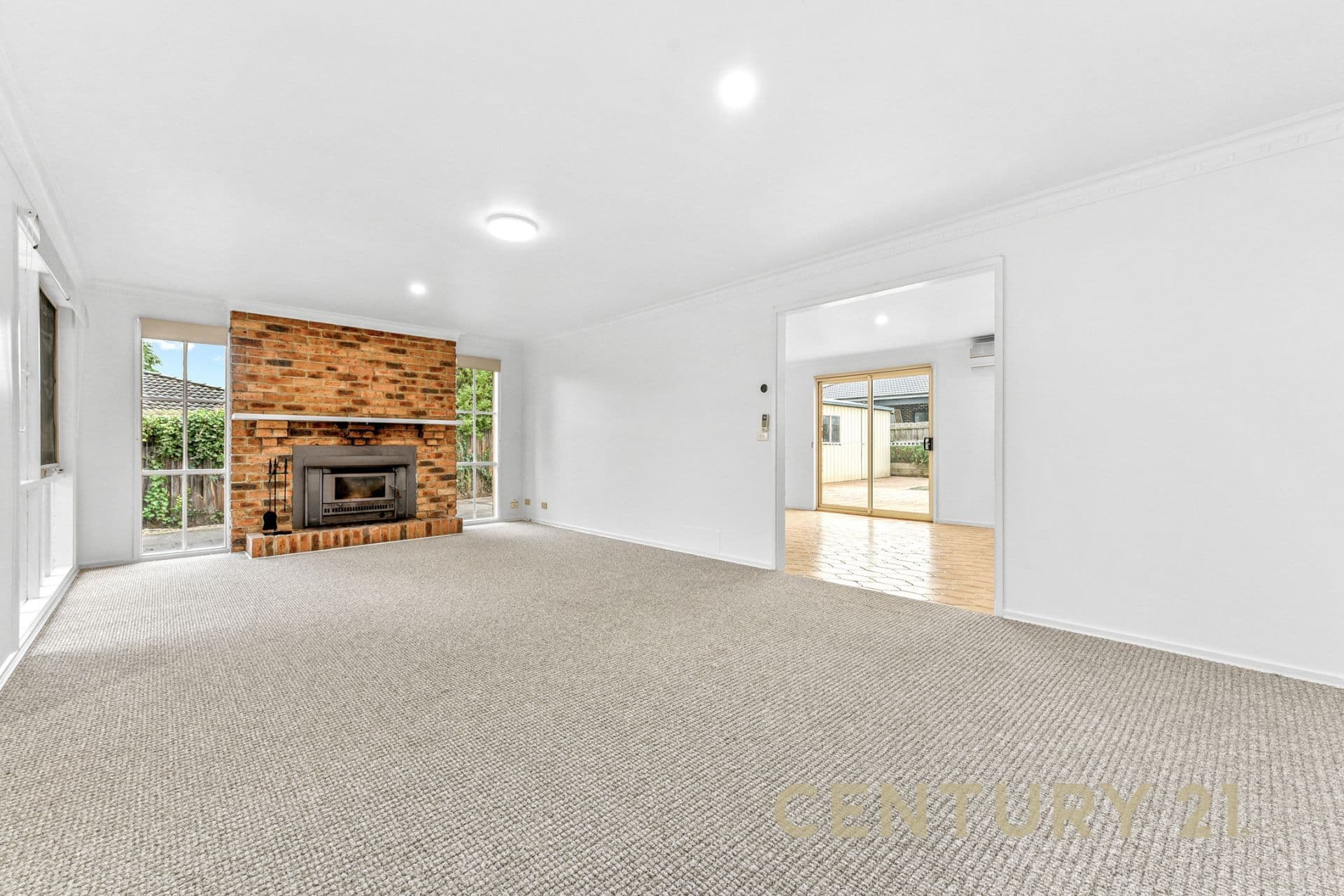 4 Formosa Court, Narre Warren, VIC, 3805, Narre Warren - Thumbnail 2