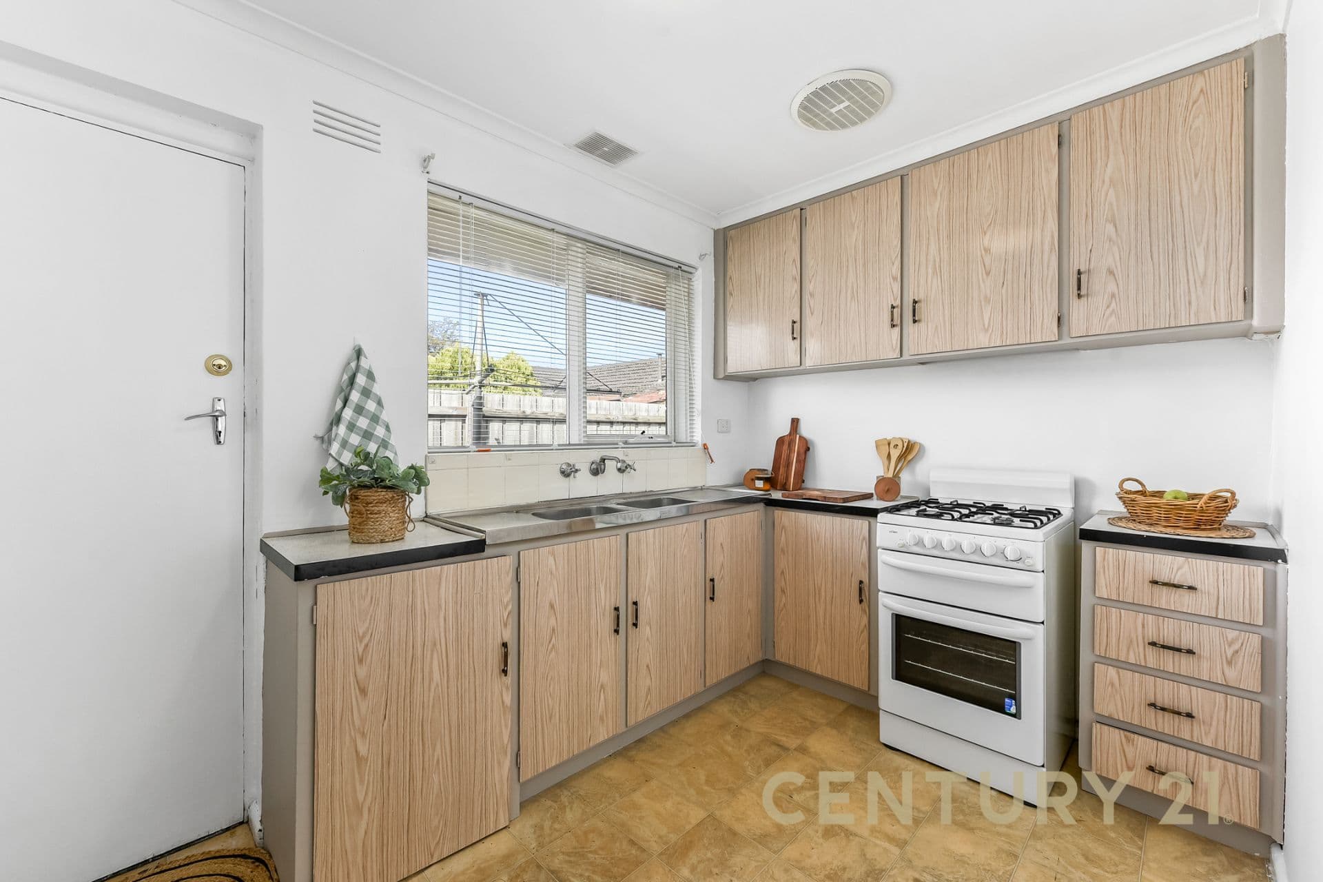 4/85 Buckley Street, Noble Park, VIC, 3174, Noble Park - Thumbnail 3