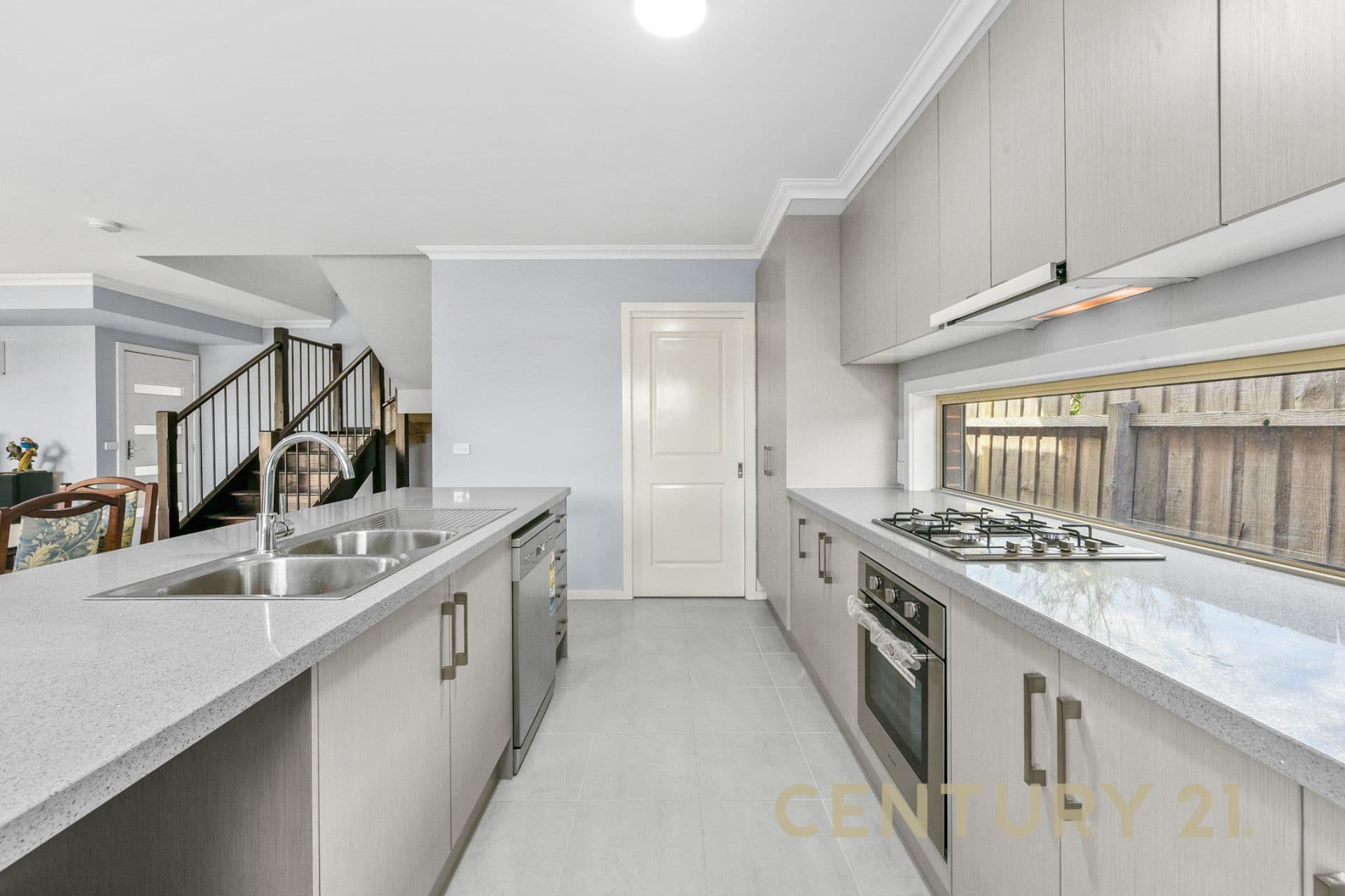 2/5 Spray Street, Frankston, VIC, 3199, Frankston - Thumbnail 3