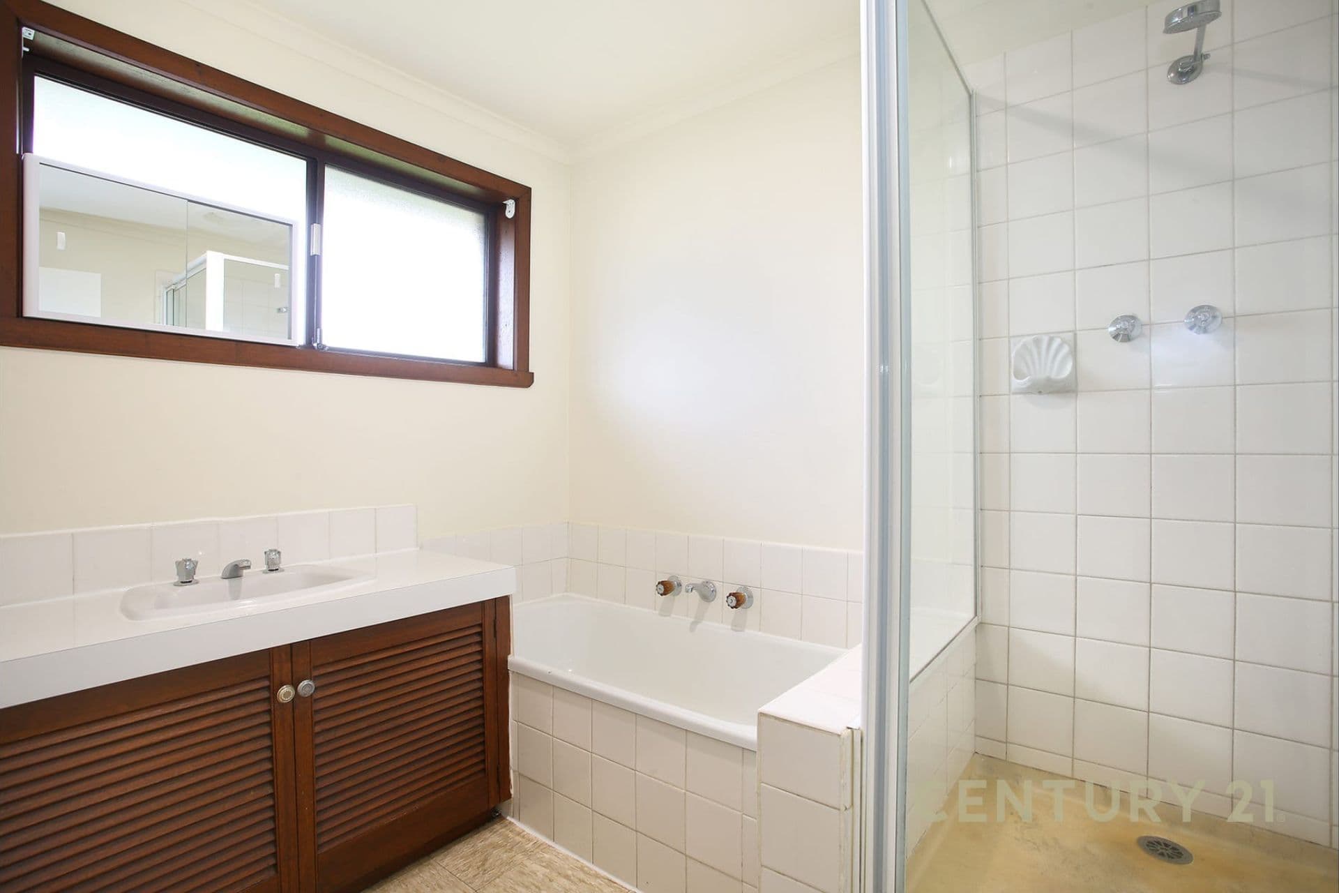 2/120 Loch Road, Dandenong North, VIC, 3175, Dandenong North - Thumbnail 5