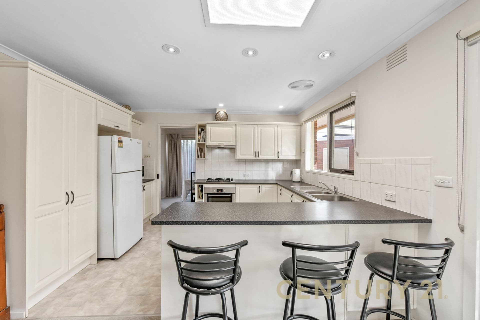 2 Mckenry Place, Dandenong North, VIC, 3175, Dandenong North - Thumbnail 5