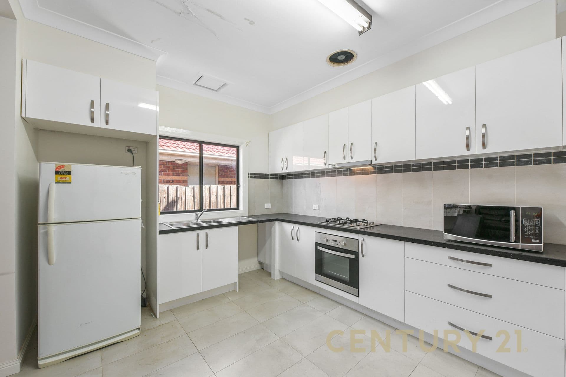7 Osborne Avenue, Springvale, VIC, 3171, Springvale - Thumbnail 2