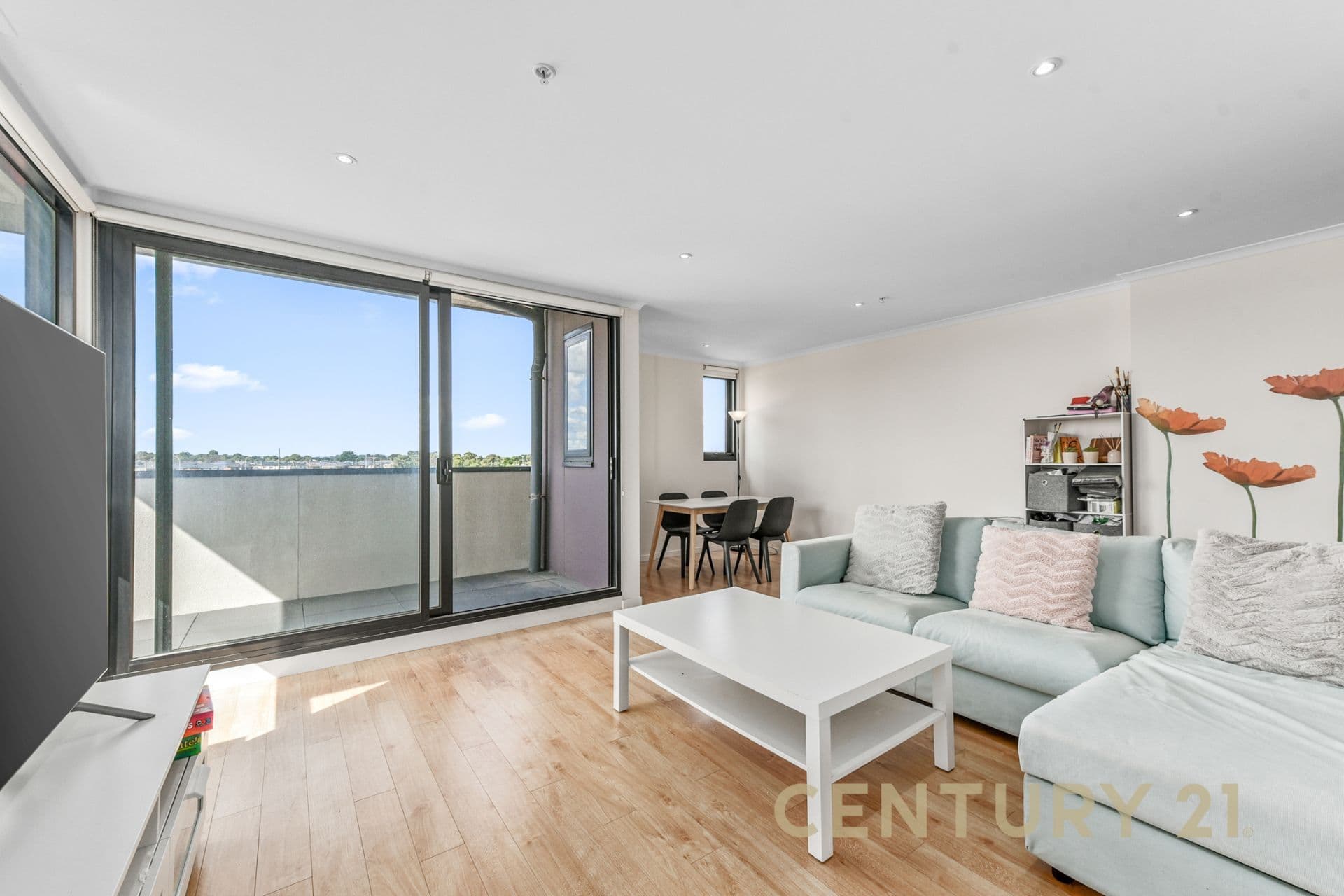 301/28 Warwick Avenue, Springvale, VIC, 3171, Springvale - Thumbnail 2