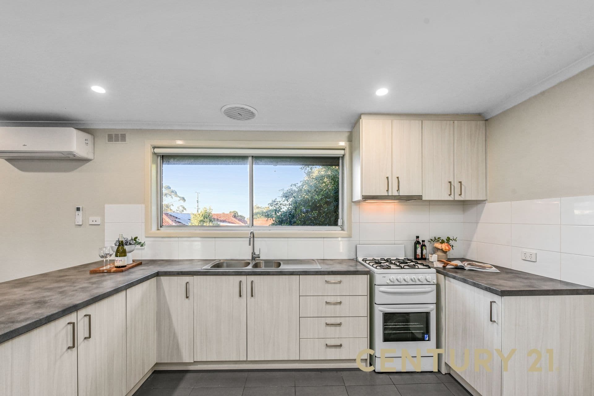 8 Illawarra Crescent, Dandenong North, VIC, 3175, Dandenong North - Thumbnail 5