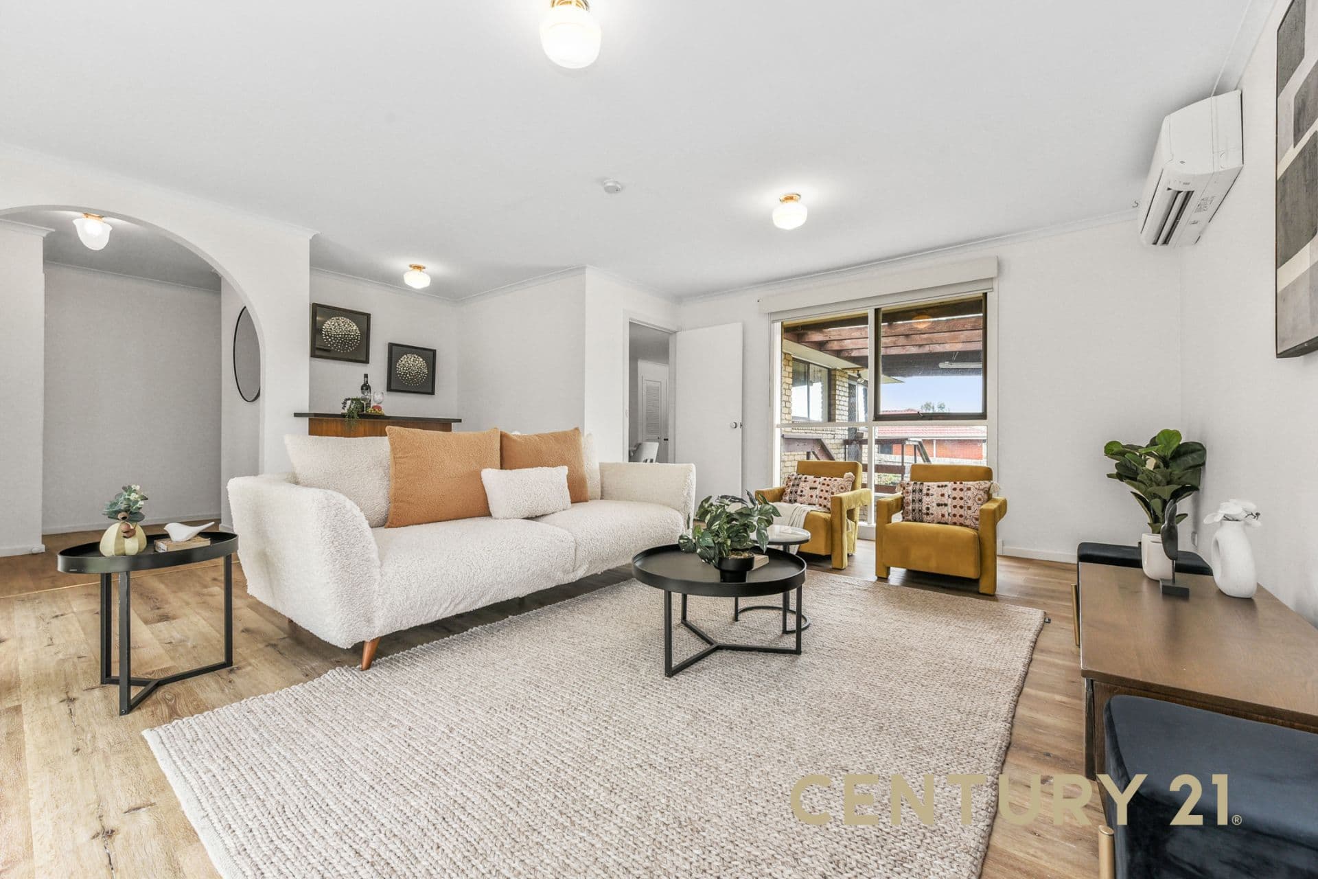 33 Ascot Drive, Noble Park North, VIC, 3174, Noble Park North - Thumbnail 2
