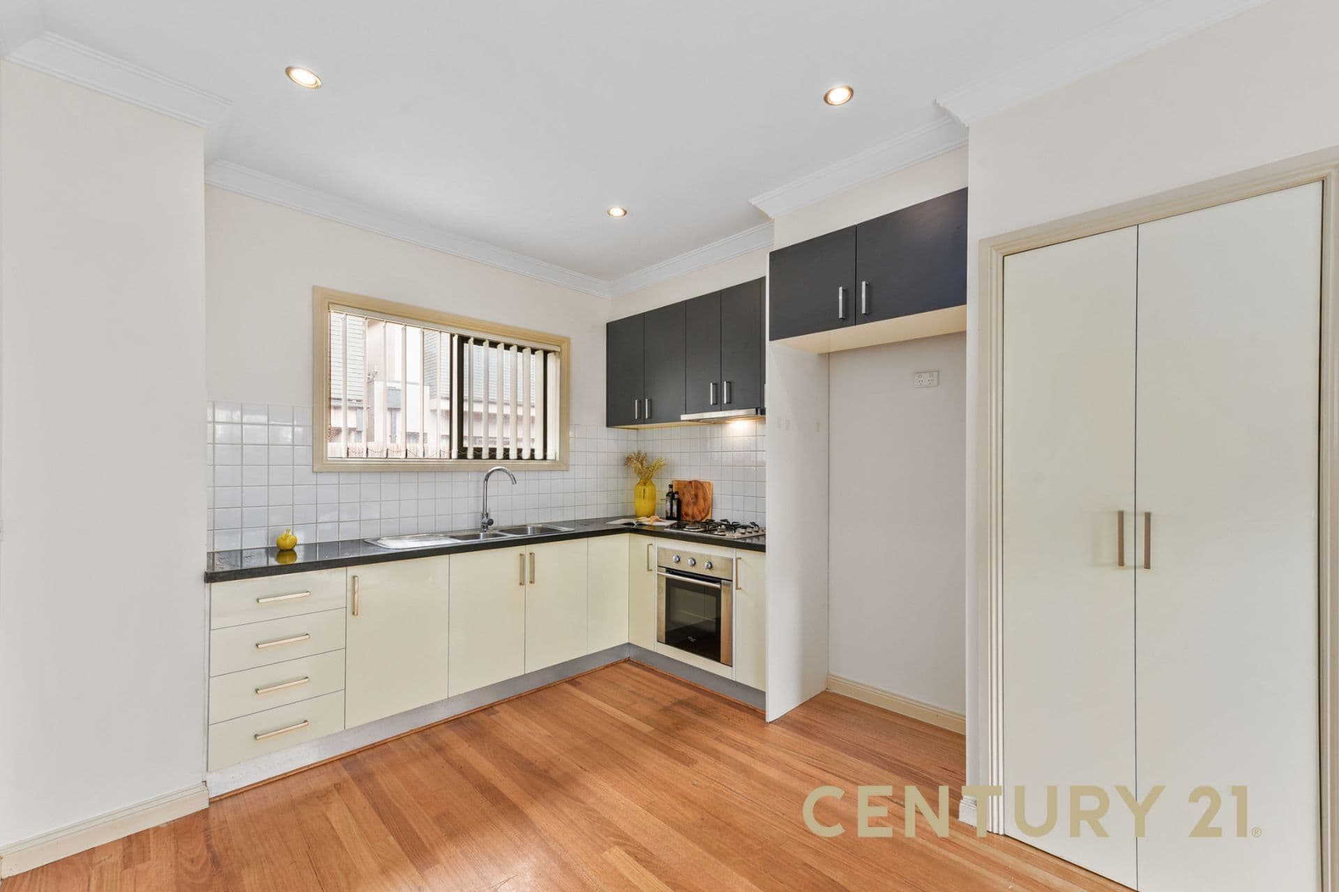2/16 Langton Street, Glenroy, VIC, 3046, Glenroy - Thumbnail 5