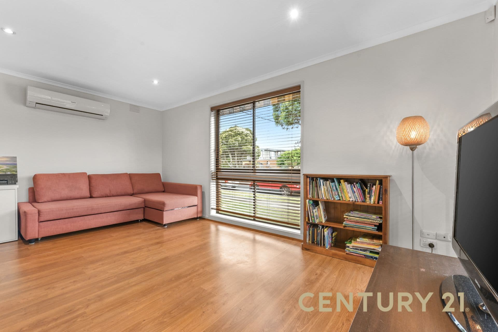 2/40 Shelton Crescent, Noble Park North, VIC, 3174, Noble Park North - Thumbnail 2