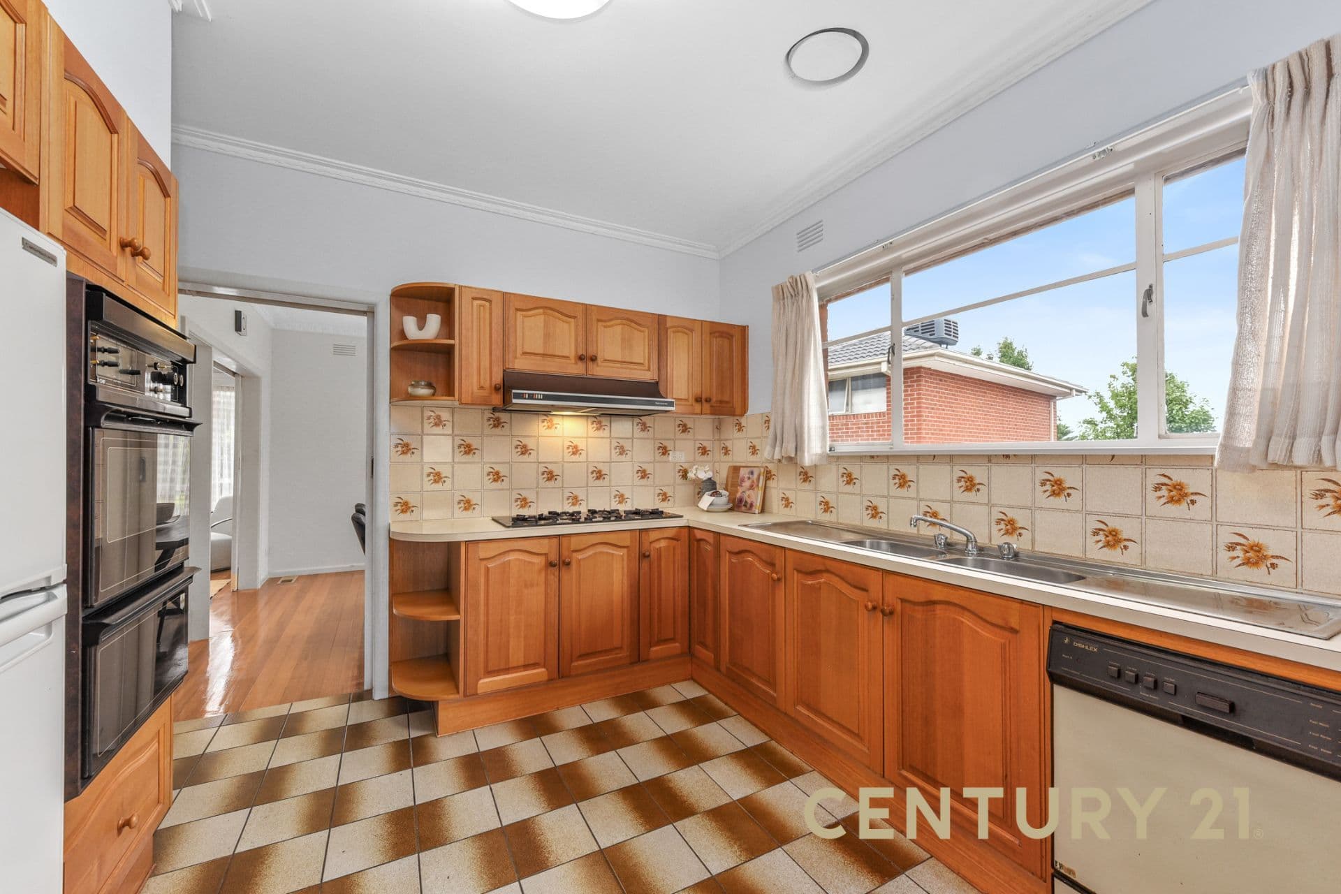 6 Albert Road, Hallam, VIC, 3803, Hallam - Thumbnail 3
