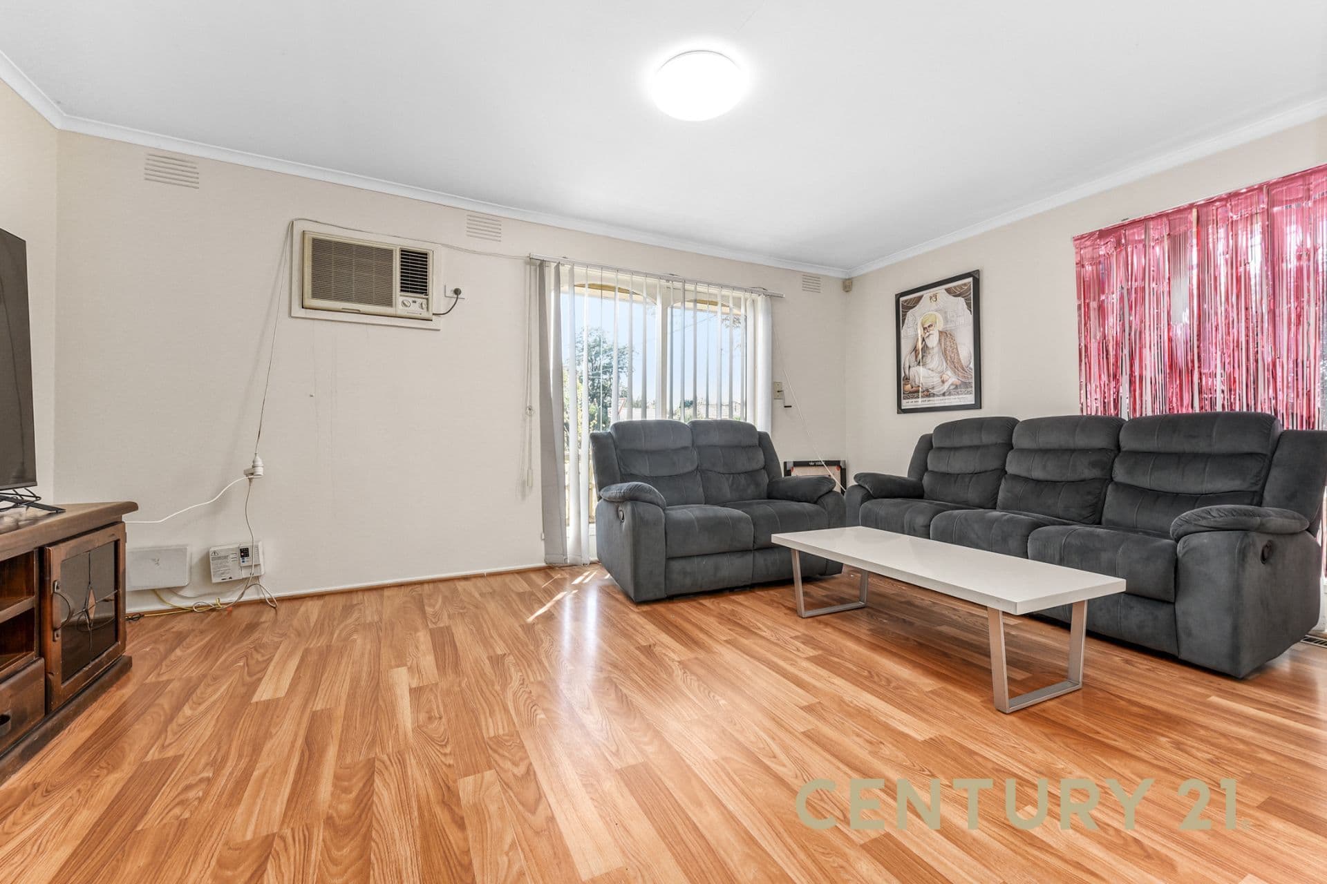 1/102 Buckley Street, Noble Park, VIC, 3174, Noble Park - Thumbnail 2