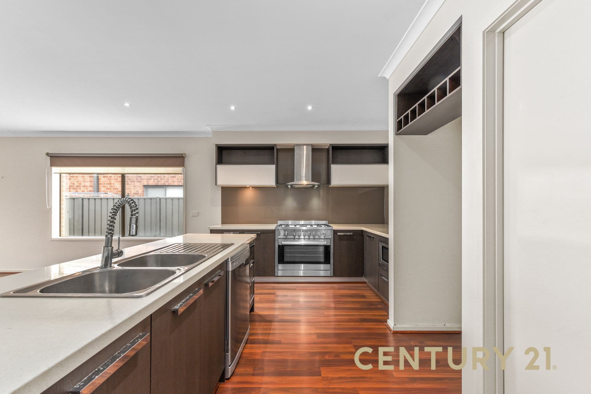 50 Bacchus Road, Cranbourne West, VIC, 3977, Cranbourne West - Thumbnail 3