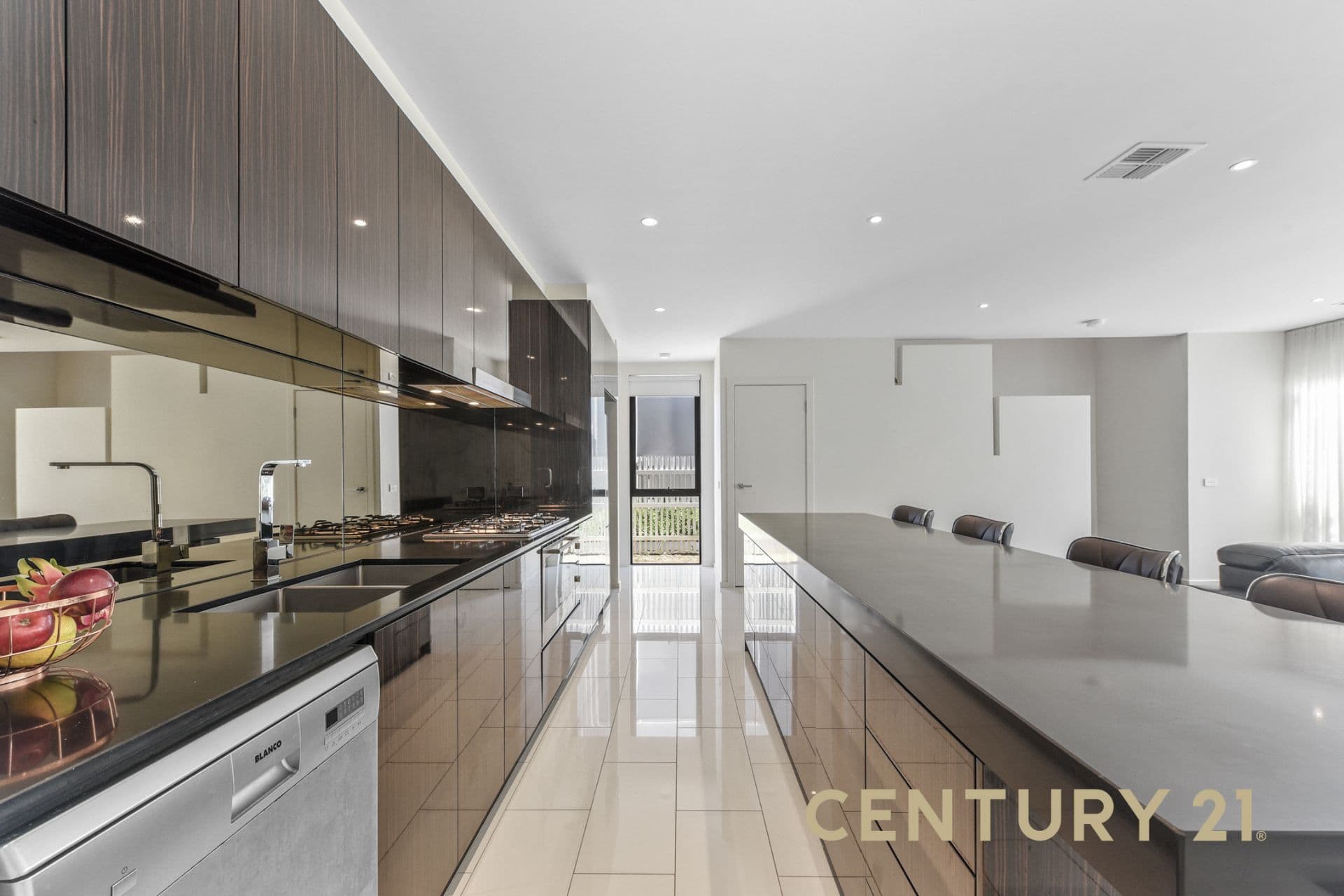16 Rivulet Boulevard, Springvale, VIC, 3171, Springvale - Thumbnail 2
