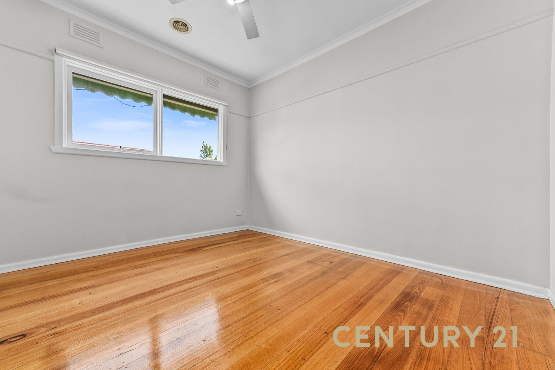 1/10 Kingswood Crescent, Noble Park North, VIC, 3174, Noble Park North - Thumbnail 5
