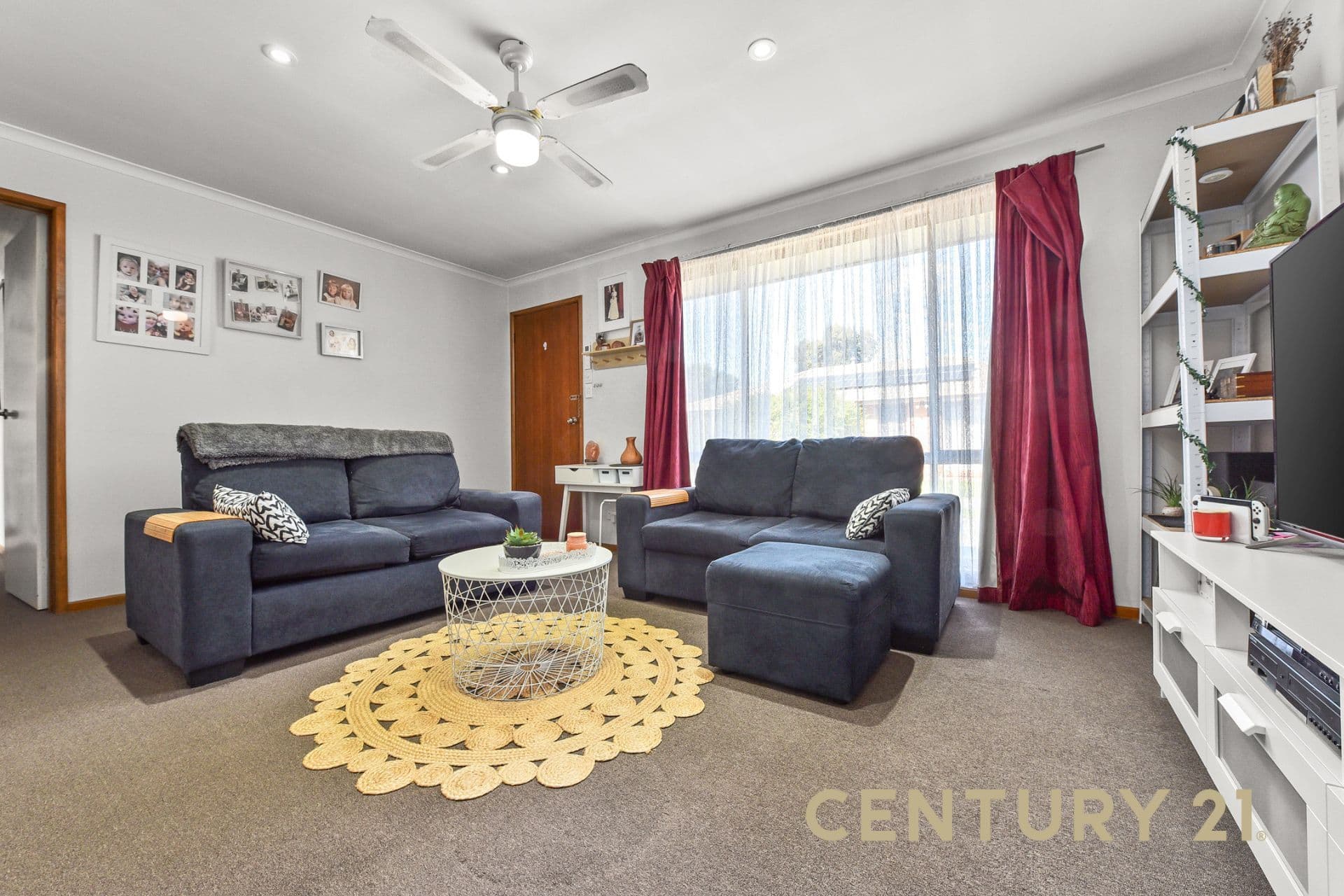 1/36 Narellan Drive, Hampton Park, VIC, 3976, Hampton Park - Thumbnail 2