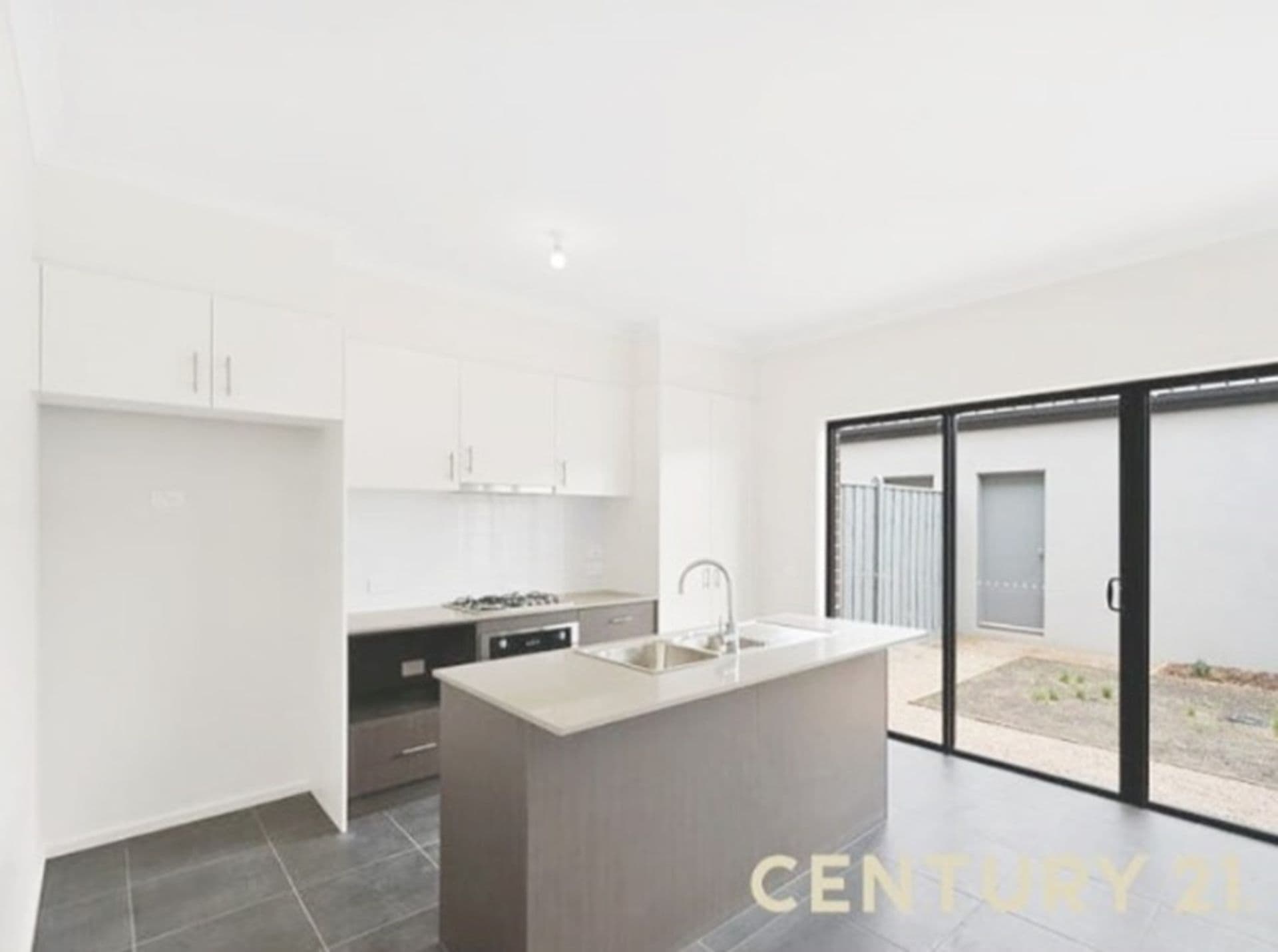 4 Langley Way, Pakenham, VIC, 3810, Pakenham - Thumbnail 4