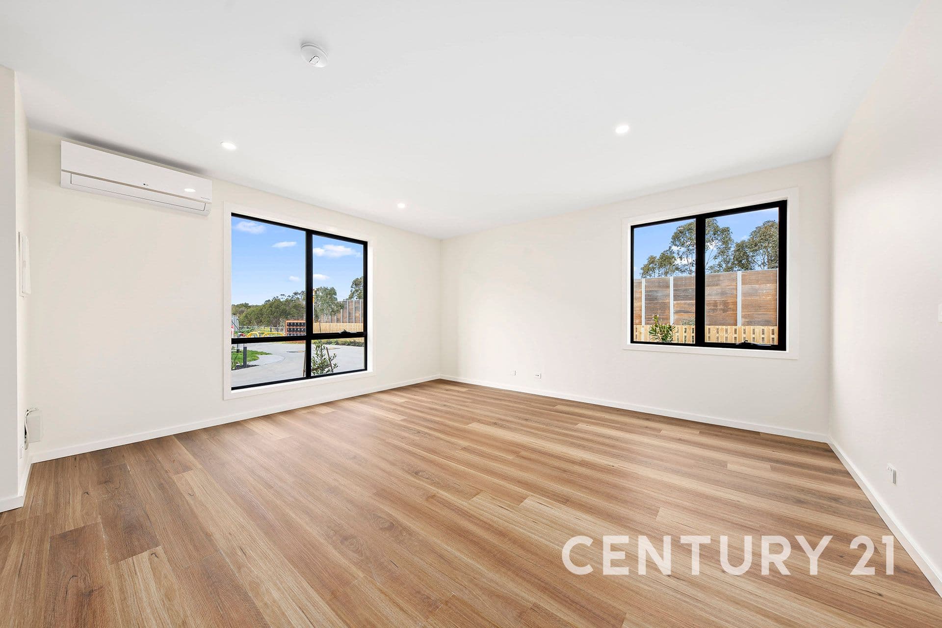 1/12 Ethan Court, Pakenham, VIC, 3810, Pakenham - Thumbnail 4