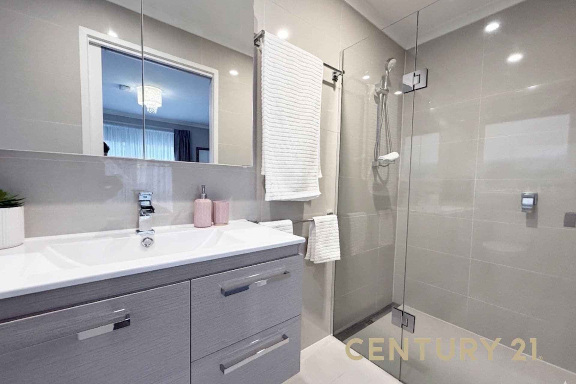 5 Briar Hurst Avenue, Dandenong North, VIC, 3175, Dandenong North - Thumbnail 8