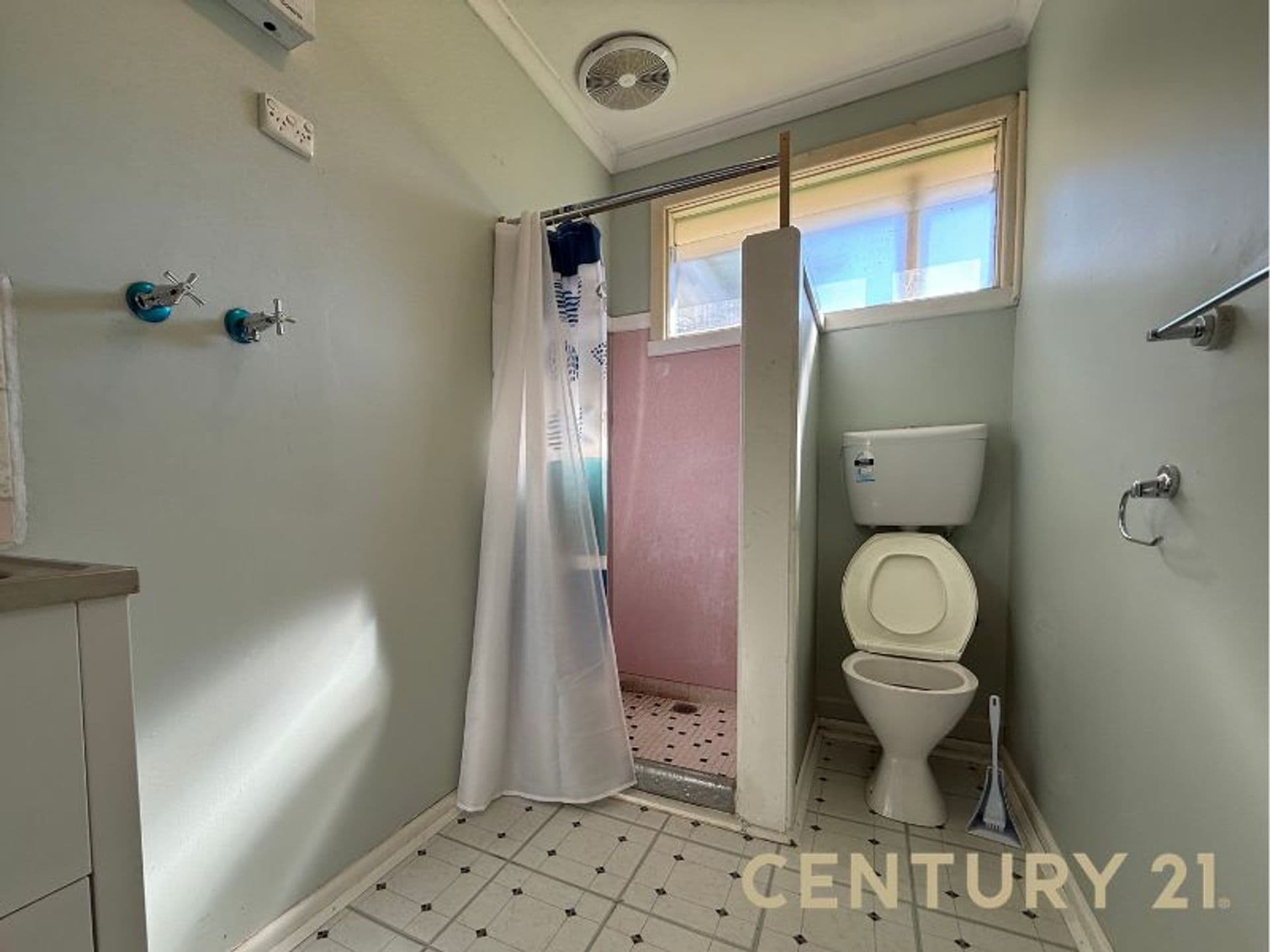 1 Caledonia Crescent, Mulgrave, VIC, 3170, Mulgrave - Thumbnail 8