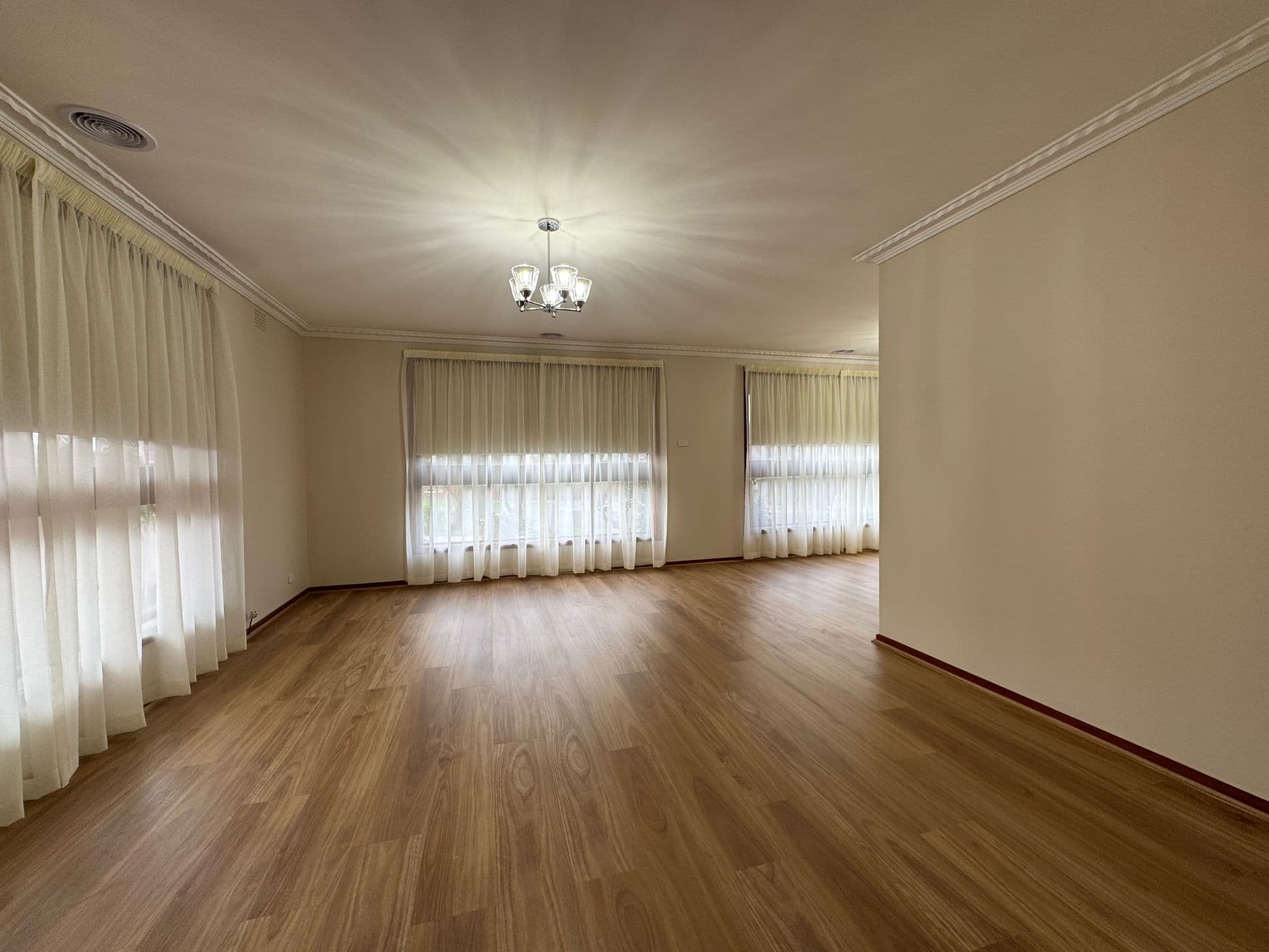 35 Douglas Street, Noble Park, VIC, 3174, Dandenong North - Thumbnail 2