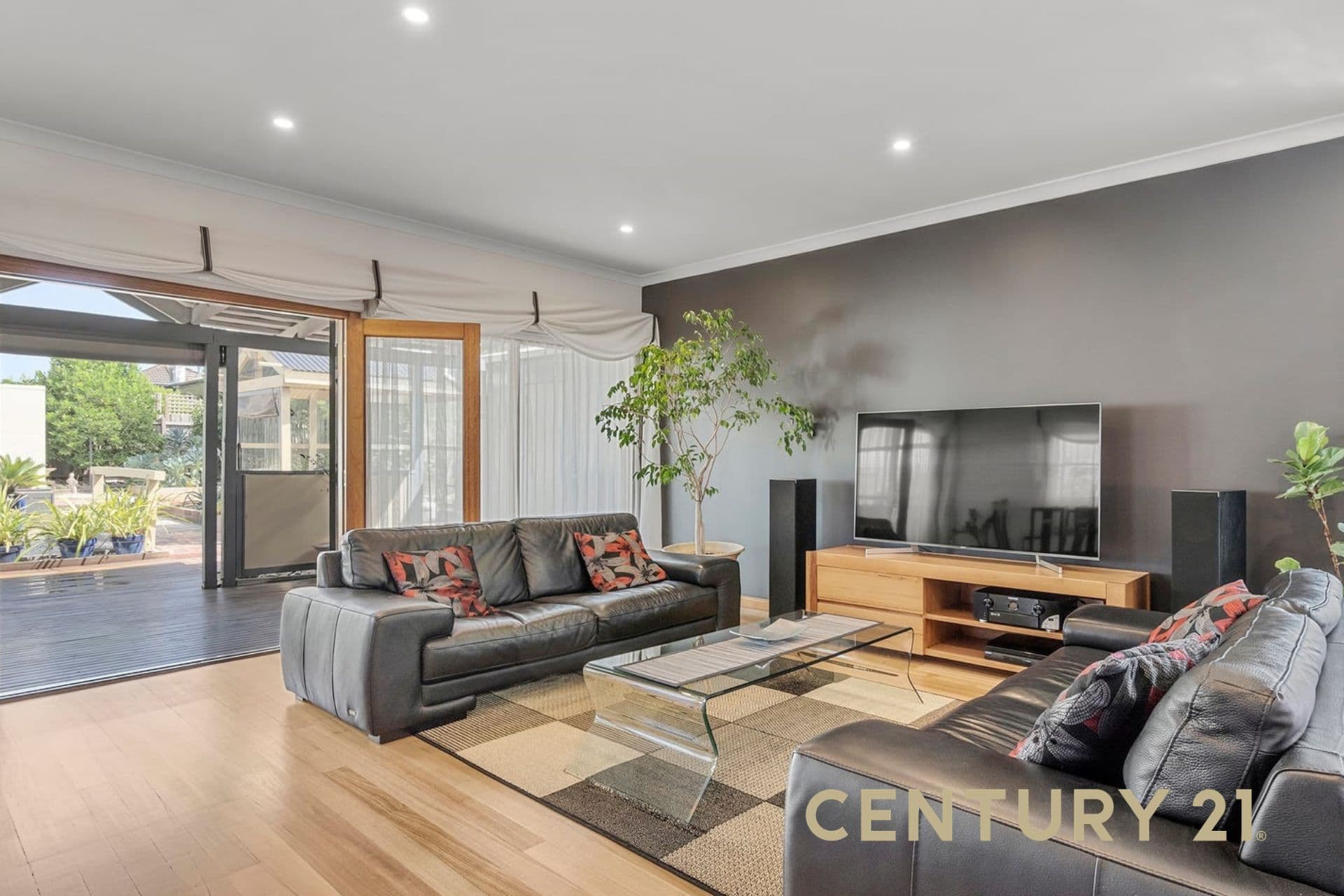 112 Corrigan Road, Noble Park, VIC, 3174, Noble Park - Thumbnail 3