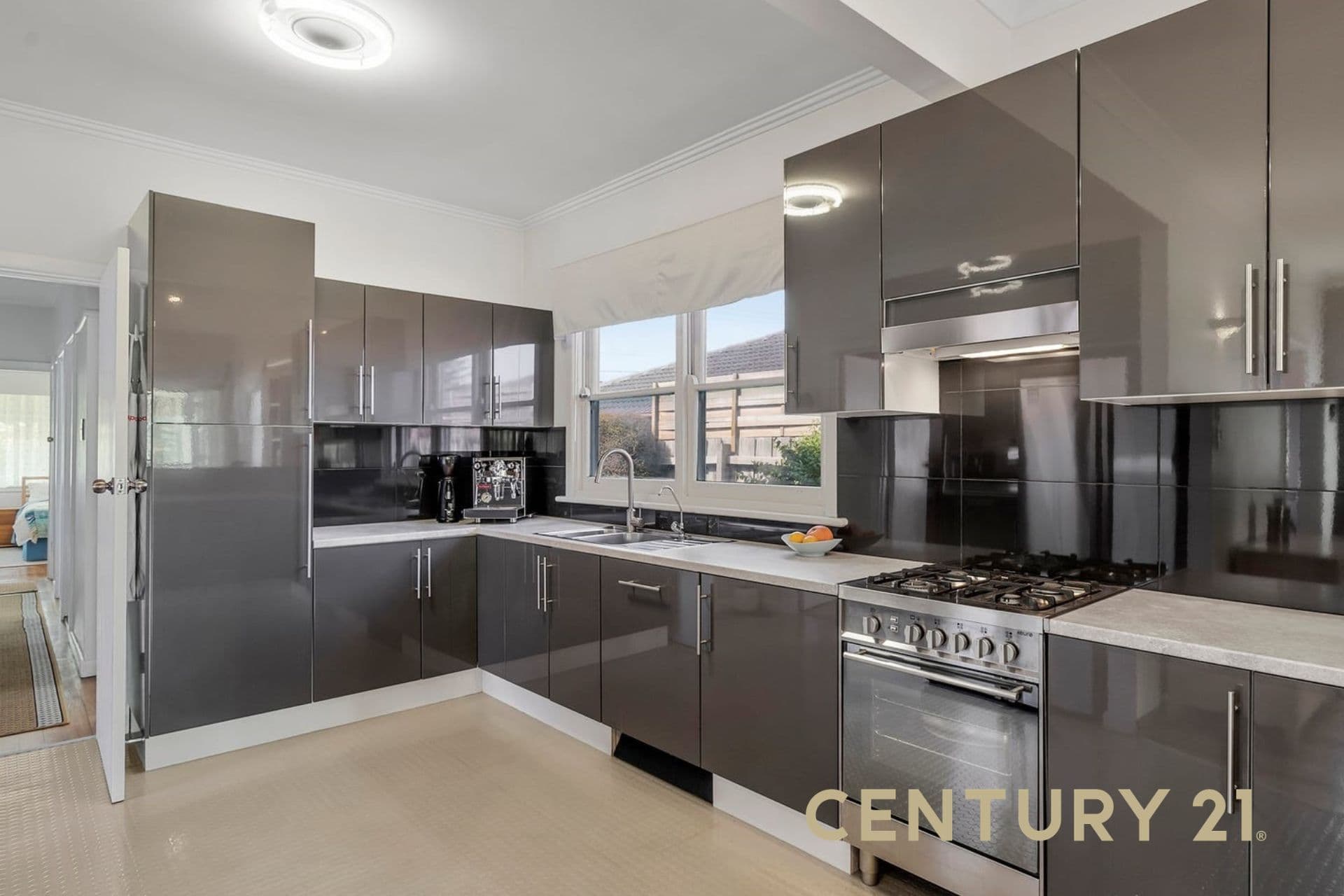 112 Corrigan Road, Noble Park, VIC, 3174, Noble Park - Thumbnail 5