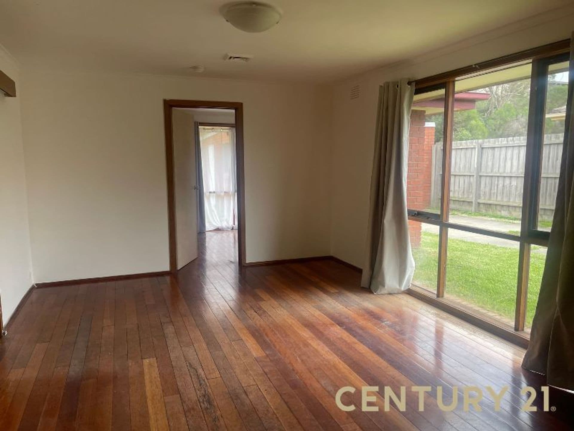 28 Kernot Crescent, Noble Park North, VIC, 3174, Noble Park North - Thumbnail 2