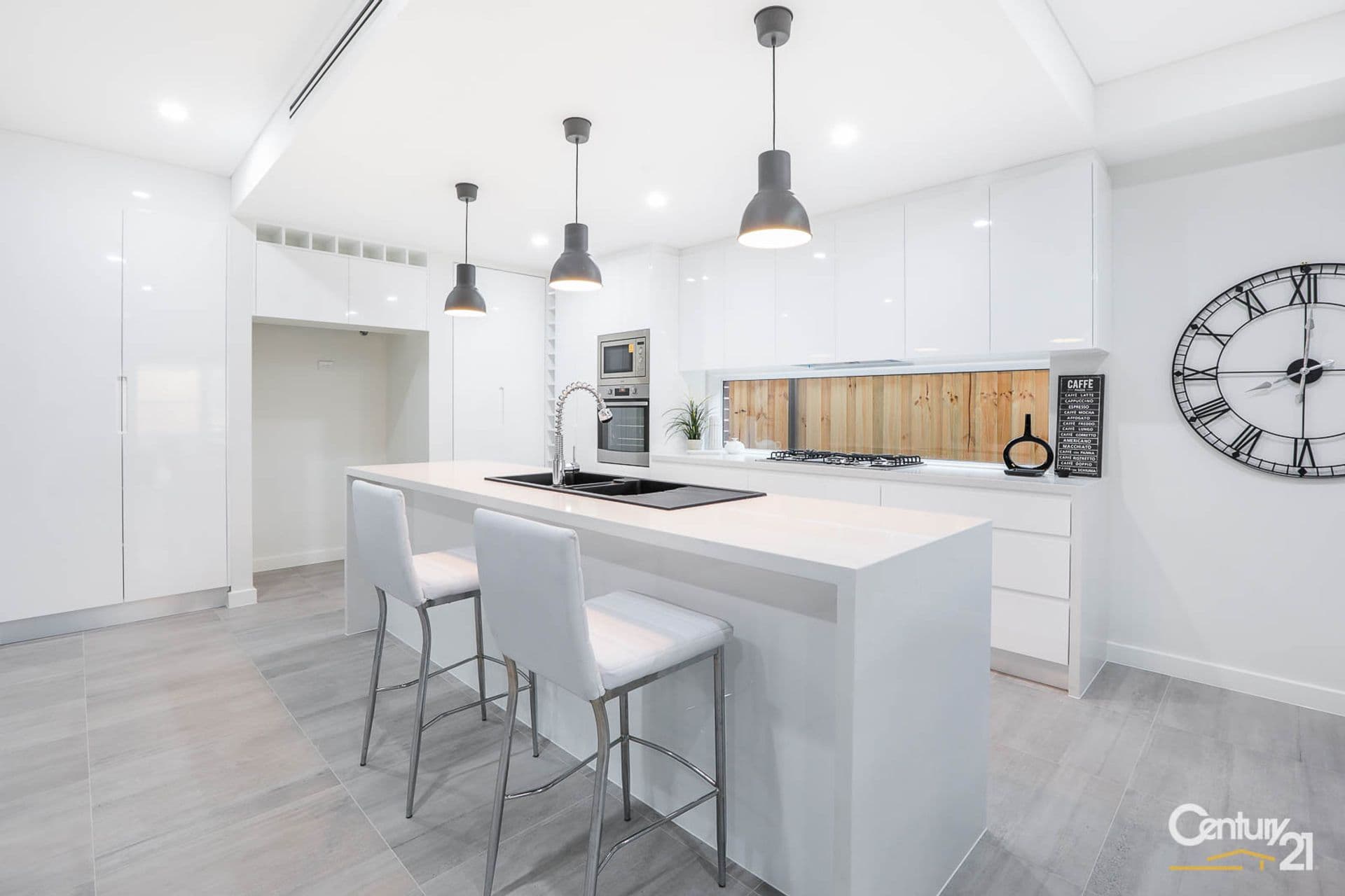 64 McMillian Circuit, Kellyville, NSW, 2155, Kellyville - Thumbnail 4
