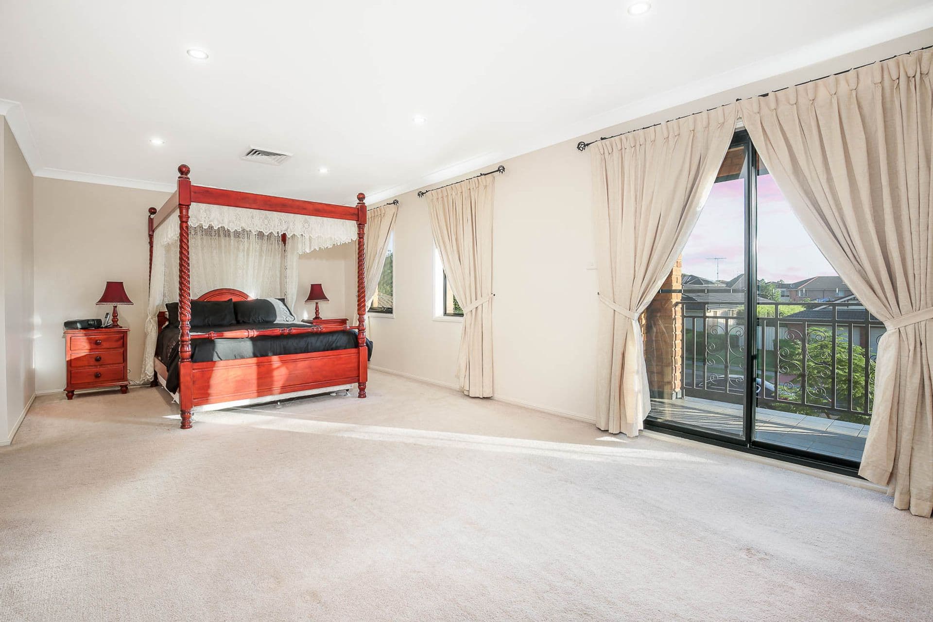 120 Brampton Drive, Beaumont Hills, NSW, 2155, Beaumont Hills - Thumbnail 6