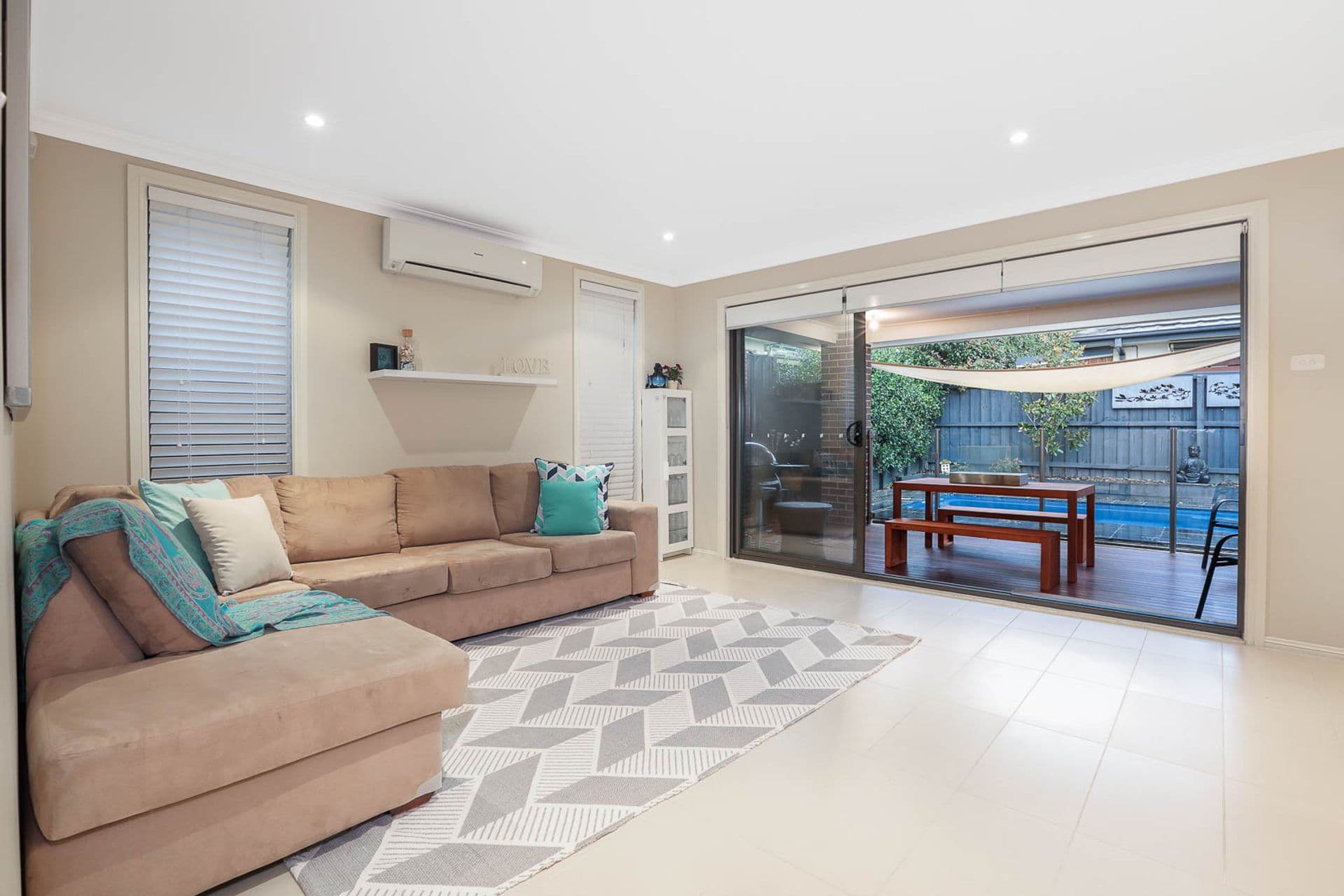 17 Olsen Court, Kellyville Ridge, NSW, 2155, Kellyville Ridge - Thumbnail 2