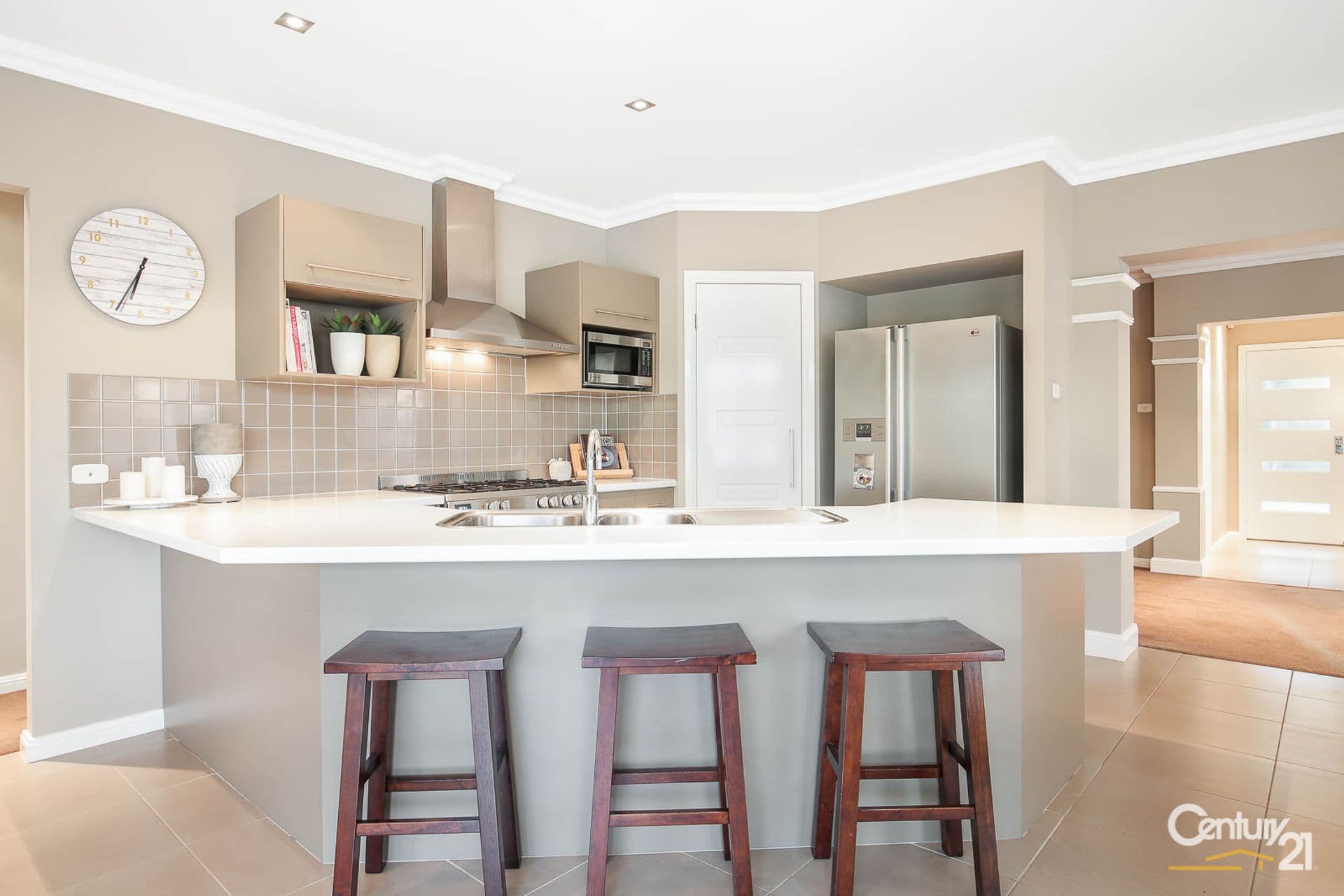 8 Mungerie Road, Beaumont Hills, NSW, 2155, Beaumont Hills - Thumbnail 4
