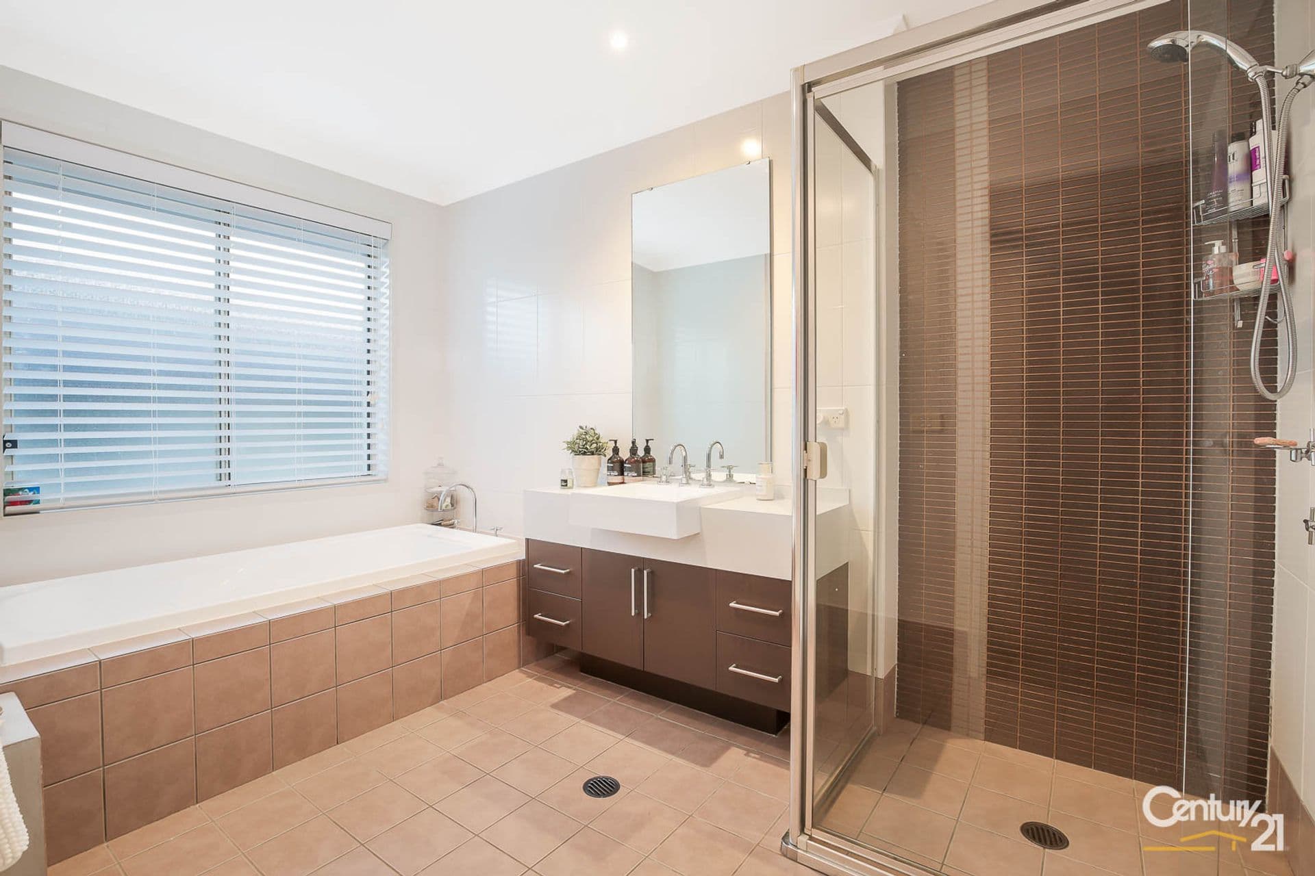 17 Blue Bell Circuit, Kellyville, NSW, 2155, Kellyville - Thumbnail 7