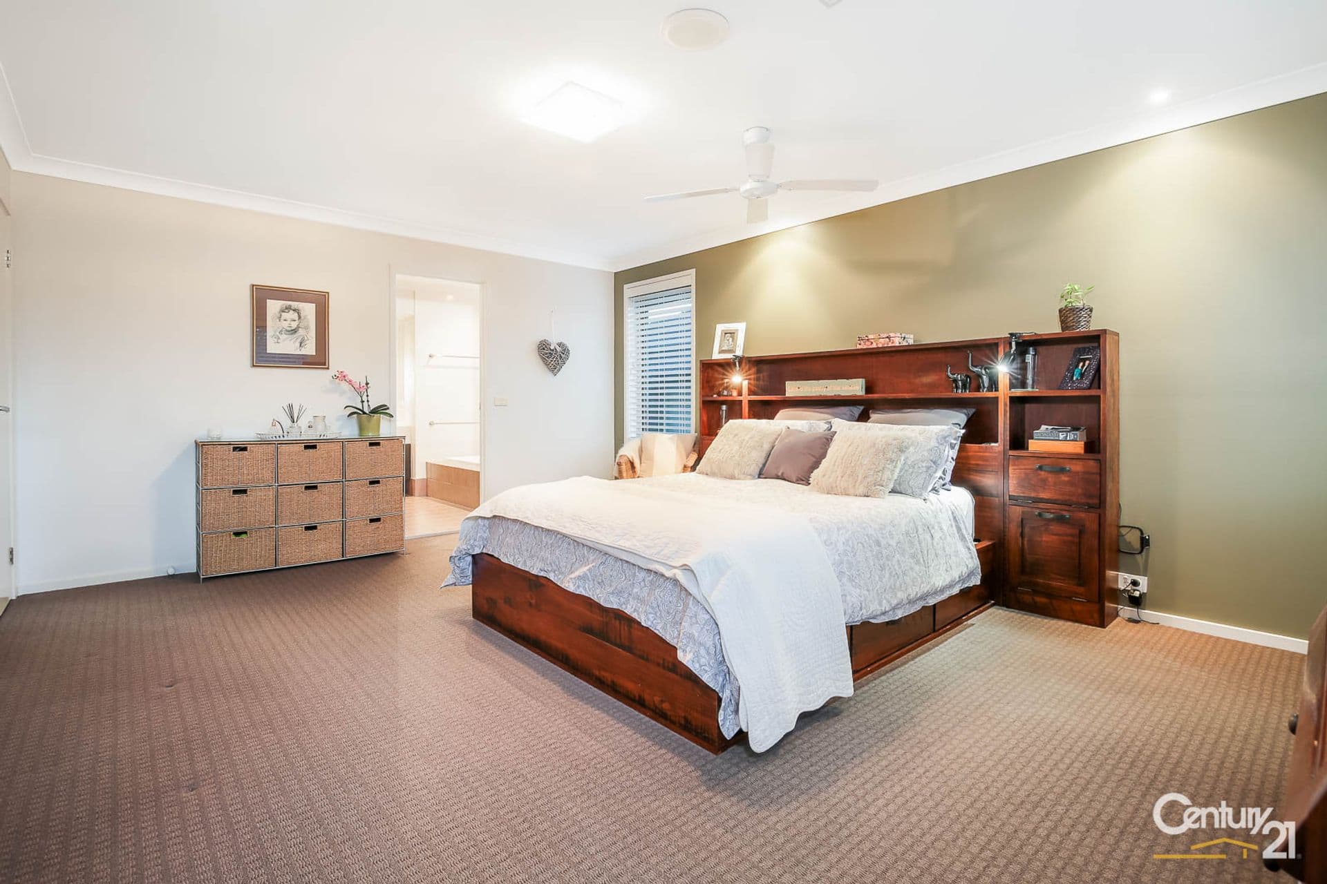 17 Blue Bell Circuit, Kellyville, NSW, 2155, Kellyville - Thumbnail 8