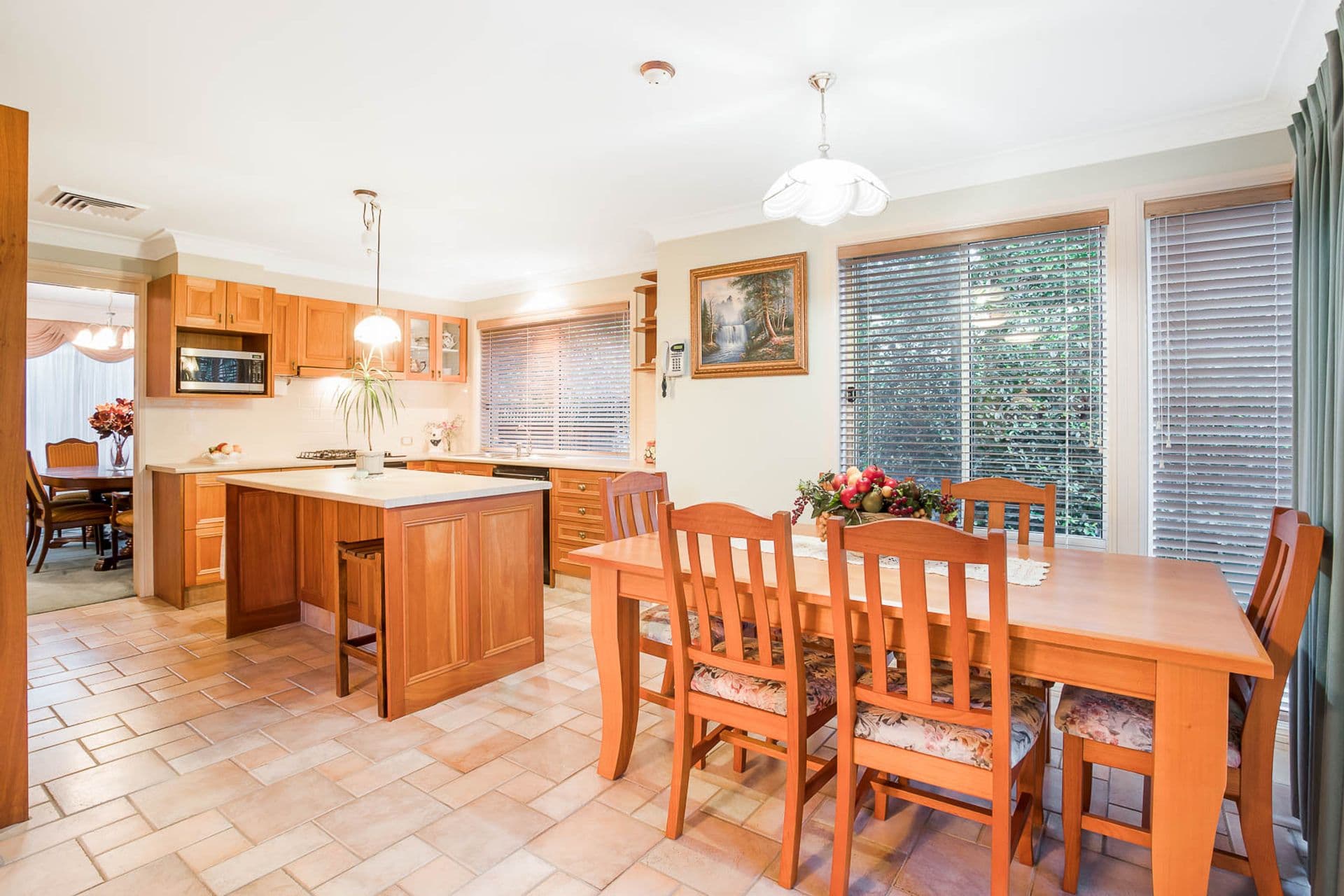 40 Beaumont Drive, Beaumont Hills, NSW, 2155, Beaumont Hills - Thumbnail 4