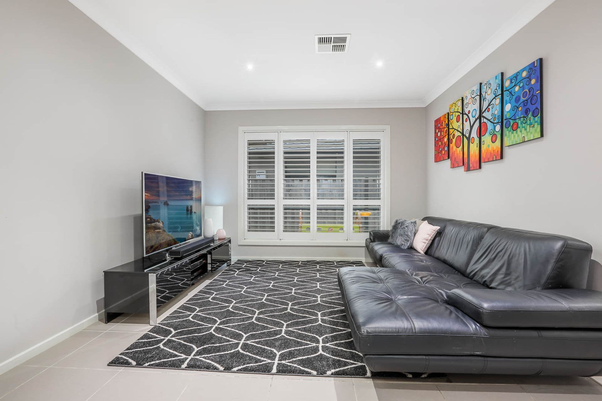 62 Waterfall Boulevard, The Ponds, NSW, 2769, The Ponds - Thumbnail 2
