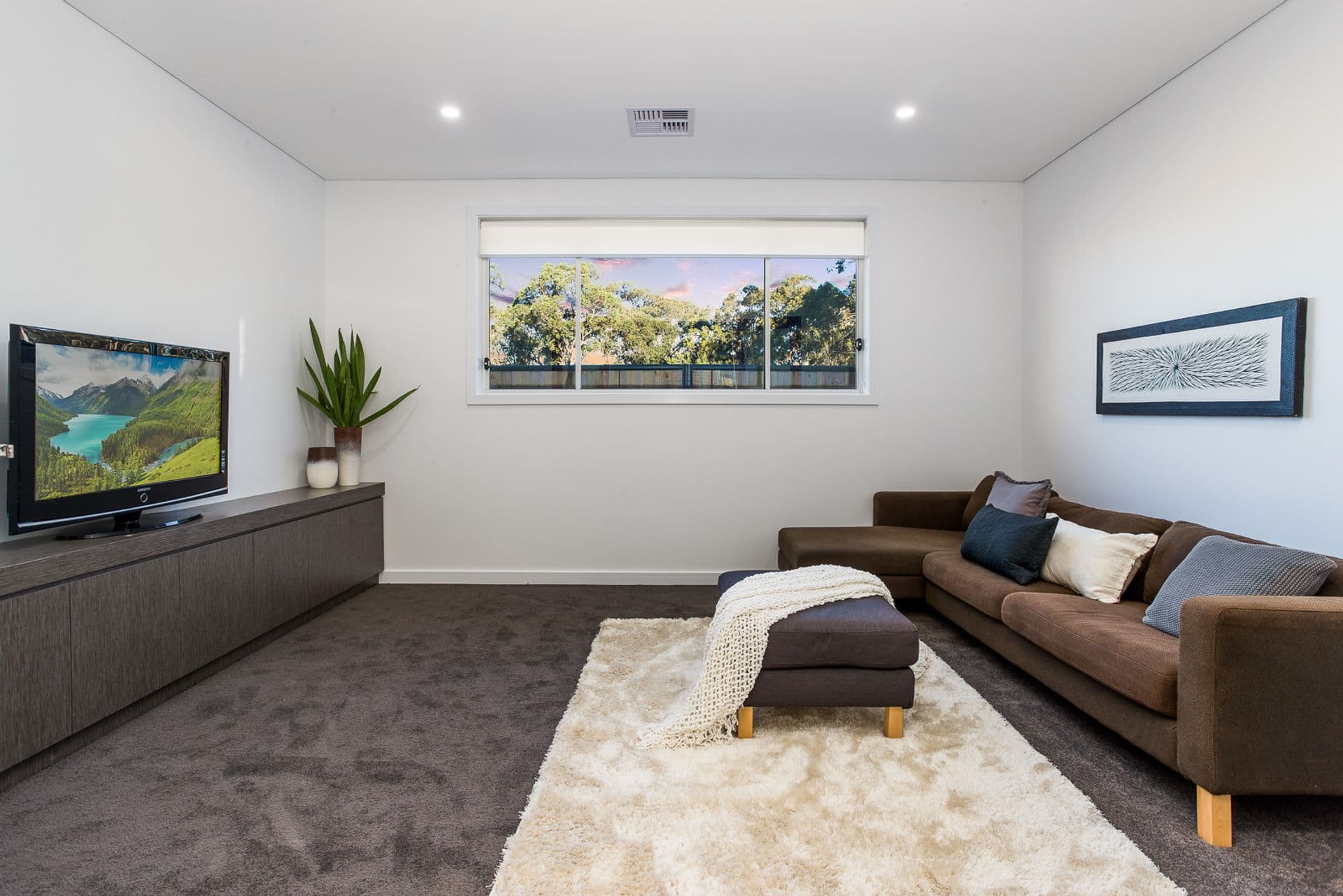 74 McMillian Circuit, Kellyville, NSW, 2155, Kellyville - Thumbnail 3
