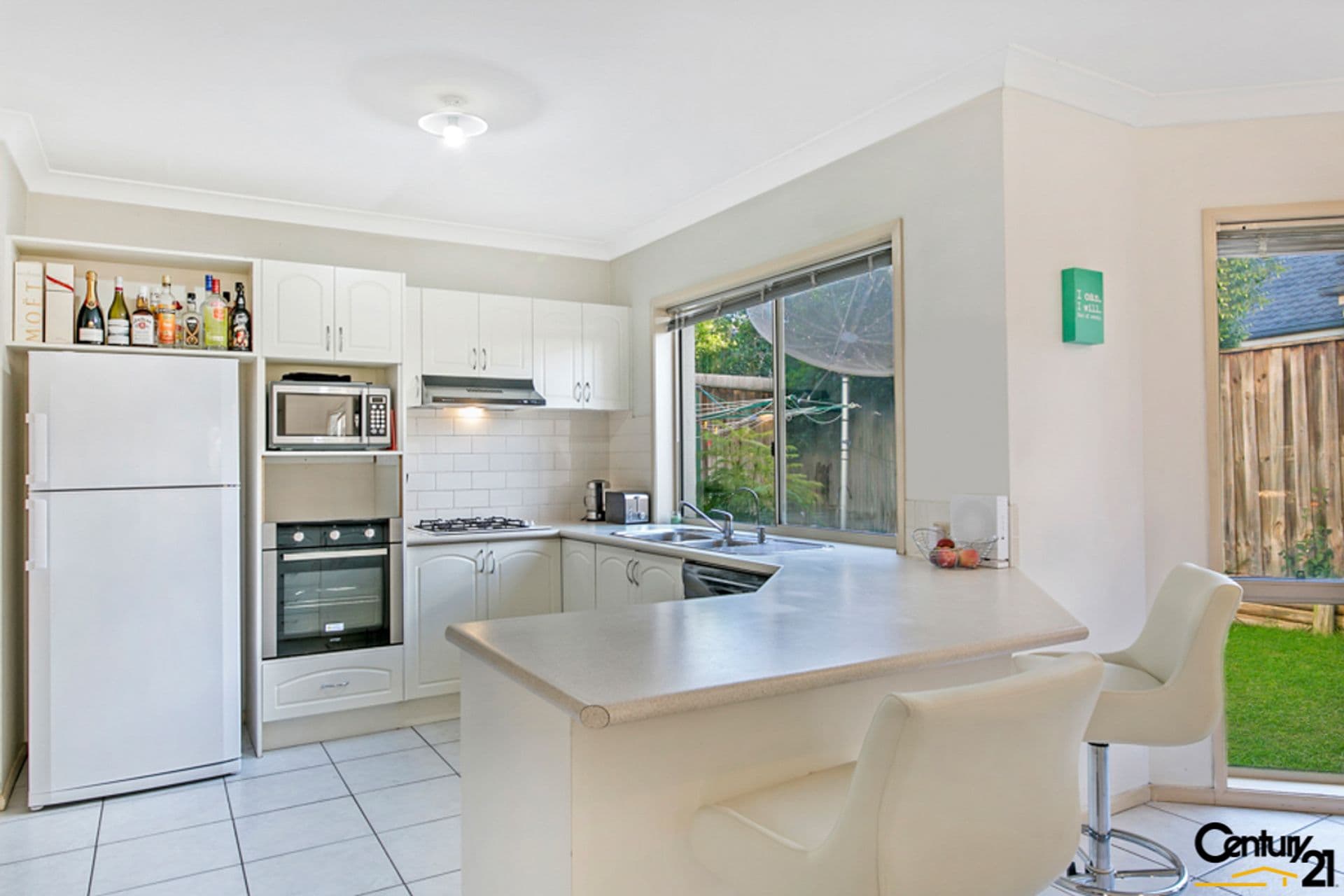 2 Melinda Close, Beaumont Hills, NSW, 2155, Beaumont Hills - Thumbnail 6