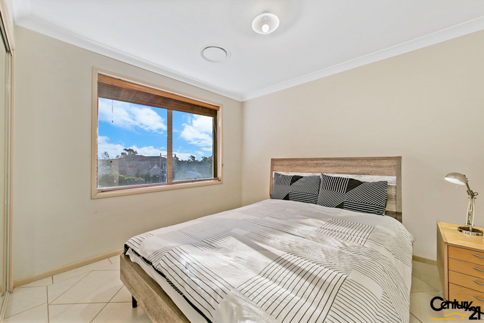 2 Melinda Close, Beaumont Hills, NSW, 2155, Beaumont Hills - Thumbnail 7