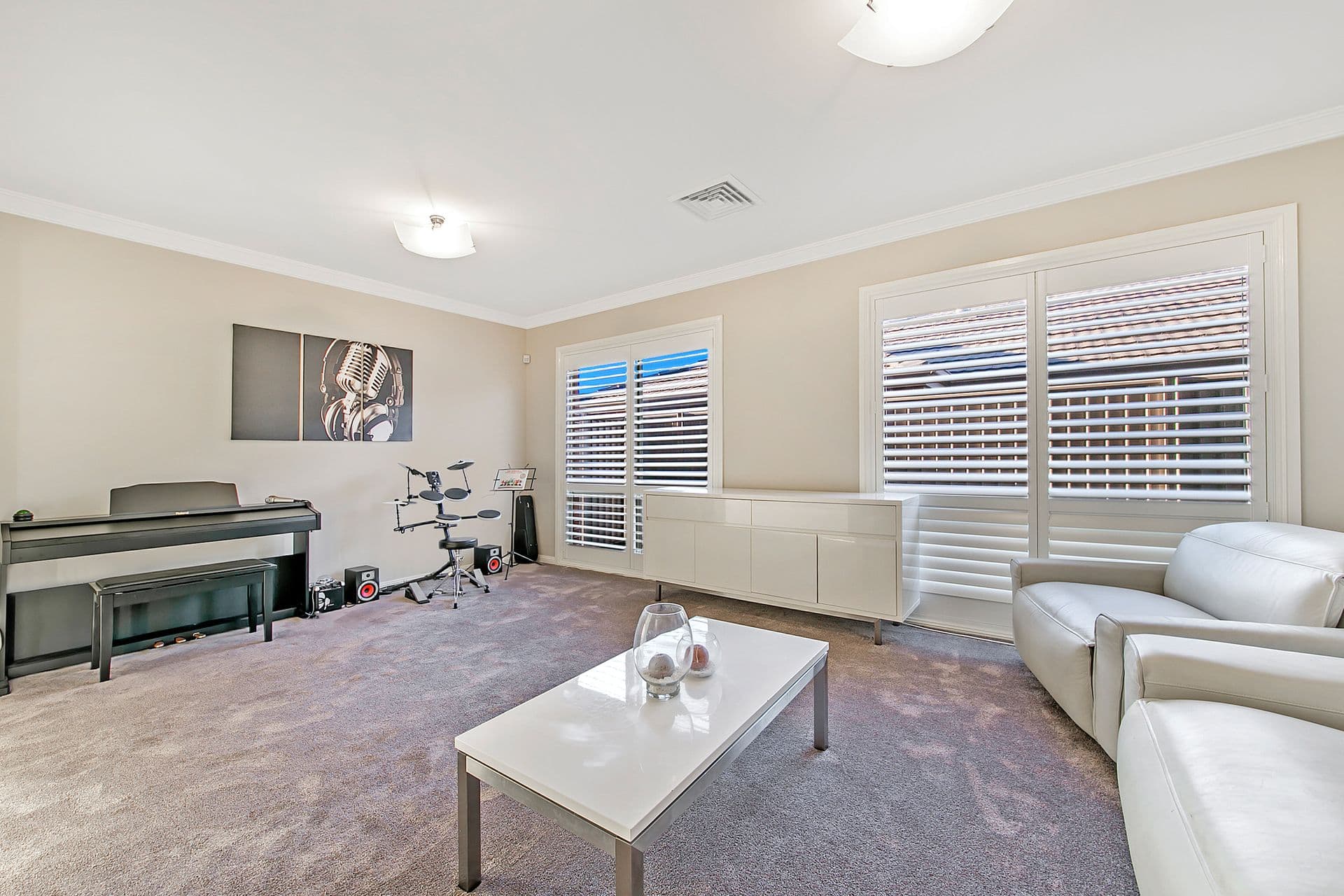 33 Honeyeater Crescent, Beaumont Hills, NSW, 2155, Beaumont Hills - Thumbnail 8