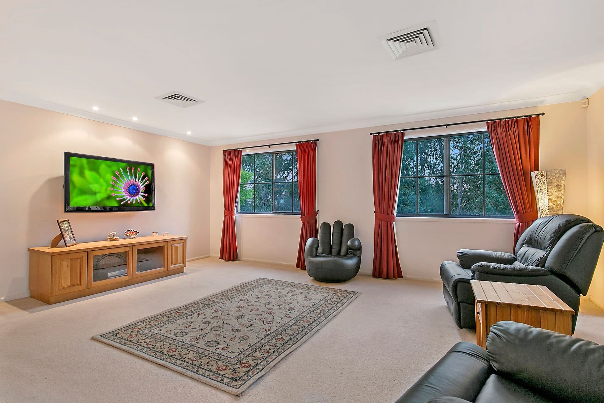 6 Stratheden Avenue, Beaumont Hills, NSW, 2155, Beaumont Hills - Thumbnail 7