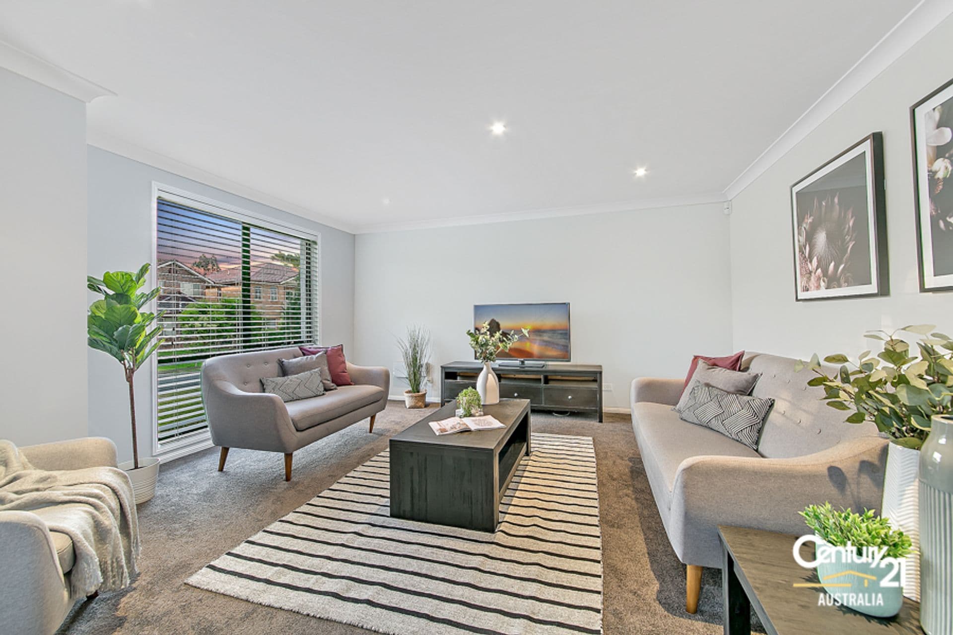 13 Beaumont Drive, Beaumont Hills, NSW, 2155, Beaumont Hills - Thumbnail 2