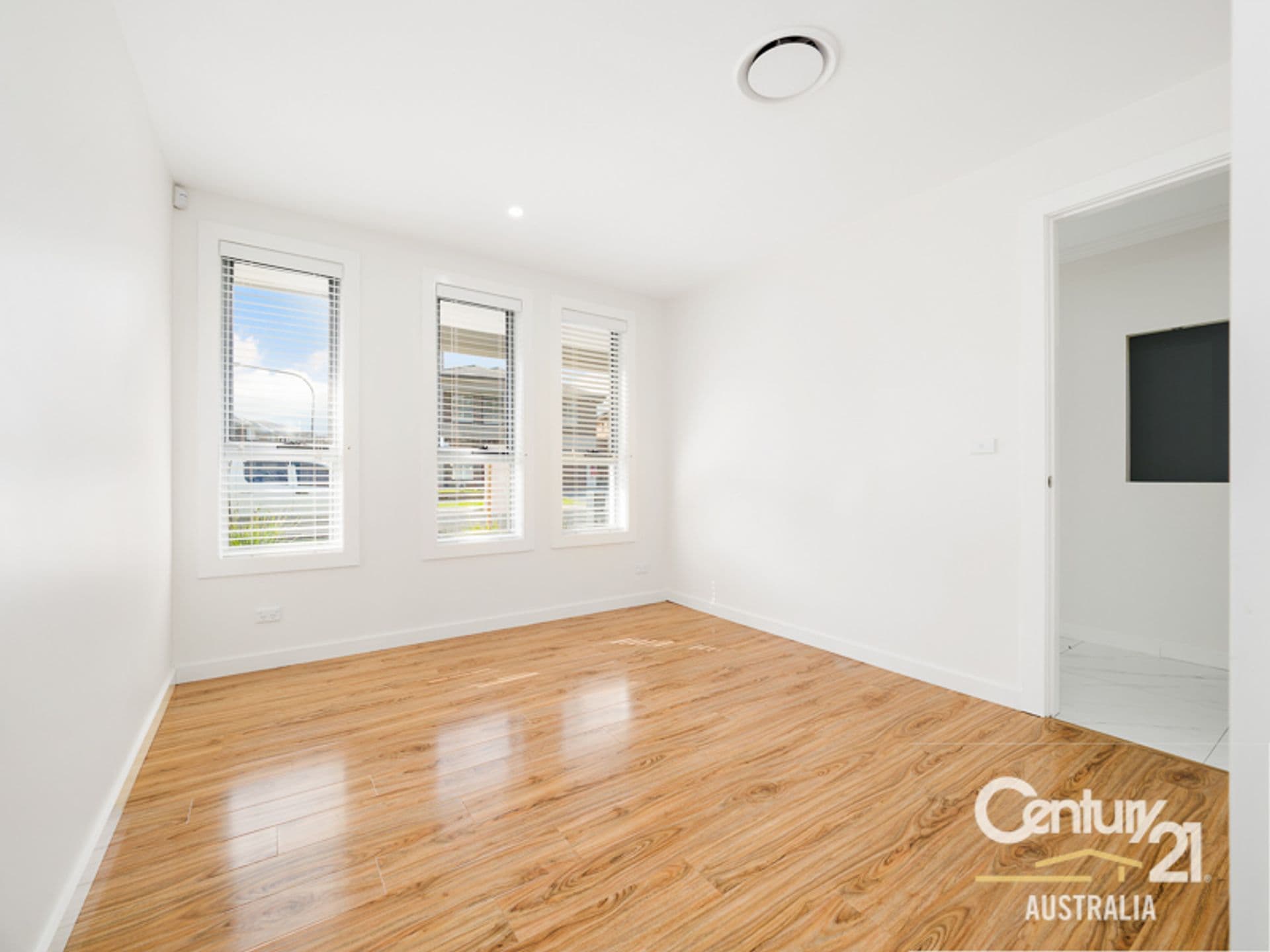 21 Boydhart Street, Riverstone, NSW, 2765, Grantham Farm - Thumbnail 2