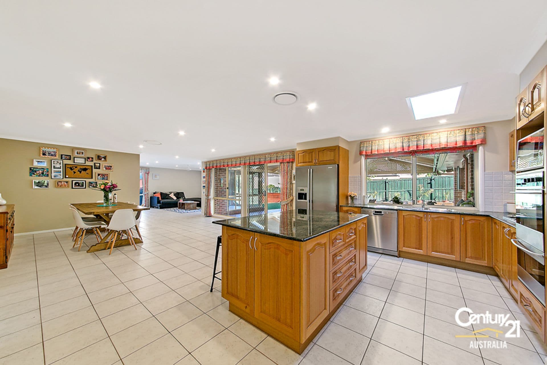 60 Brampton Drive, Beaumont Hills, NSW, 2155, Beaumont Hills - Thumbnail 6
