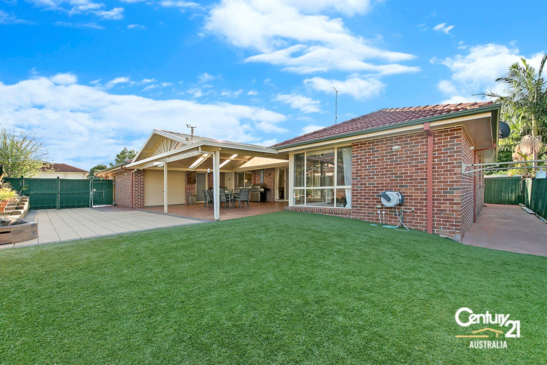 60 Brampton Drive, Beaumont Hills, NSW, 2155, Beaumont Hills - Thumbnail 2