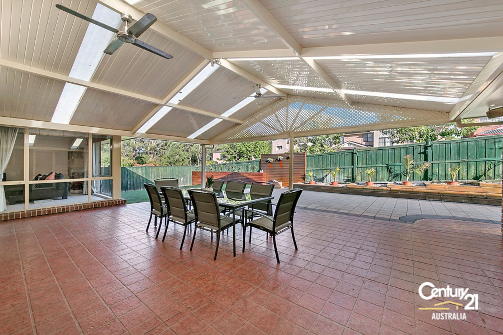60 Brampton Drive, Beaumont Hills, NSW, 2155, Beaumont Hills - Thumbnail 3