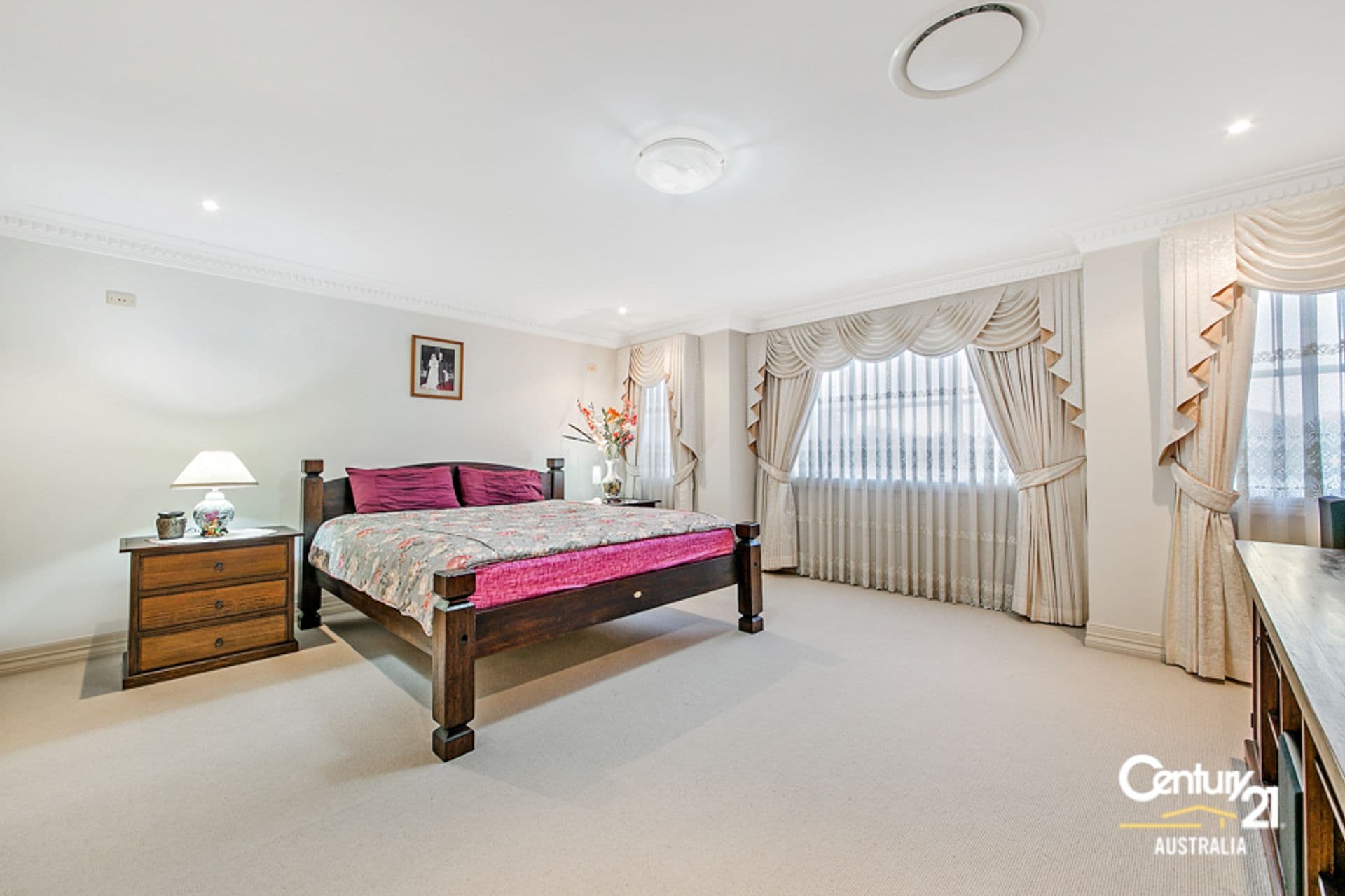 4 Ben Place, Beaumont Hills, NSW, 2155, Beaumont Hills - Thumbnail 3
