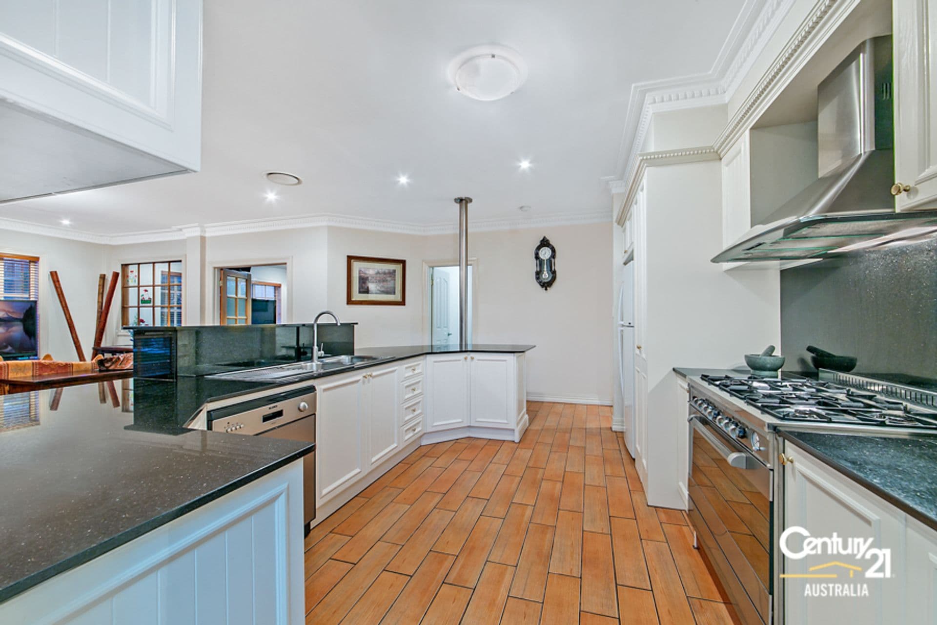 4 Ben Place, Beaumont Hills, NSW, 2155, Beaumont Hills - Thumbnail 4