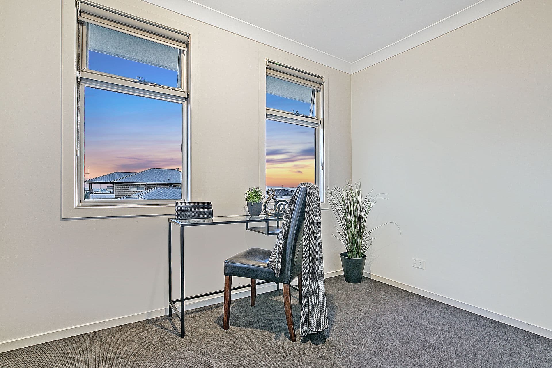 2/150 Riverbank Drive, The Ponds, NSW, 2769, Spence - Thumbnail 2