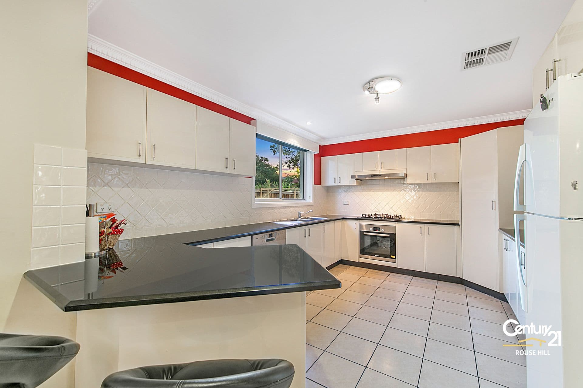5 Townsend Circuit, Beaumont Hills, NSW, 2155, Beaumont Hills - Thumbnail 4