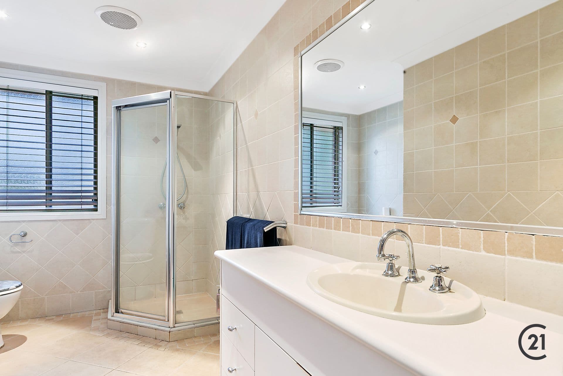 2 Hyatt Close, Rouse Hill, NSW, 2155, Rouse Hill - Thumbnail 5