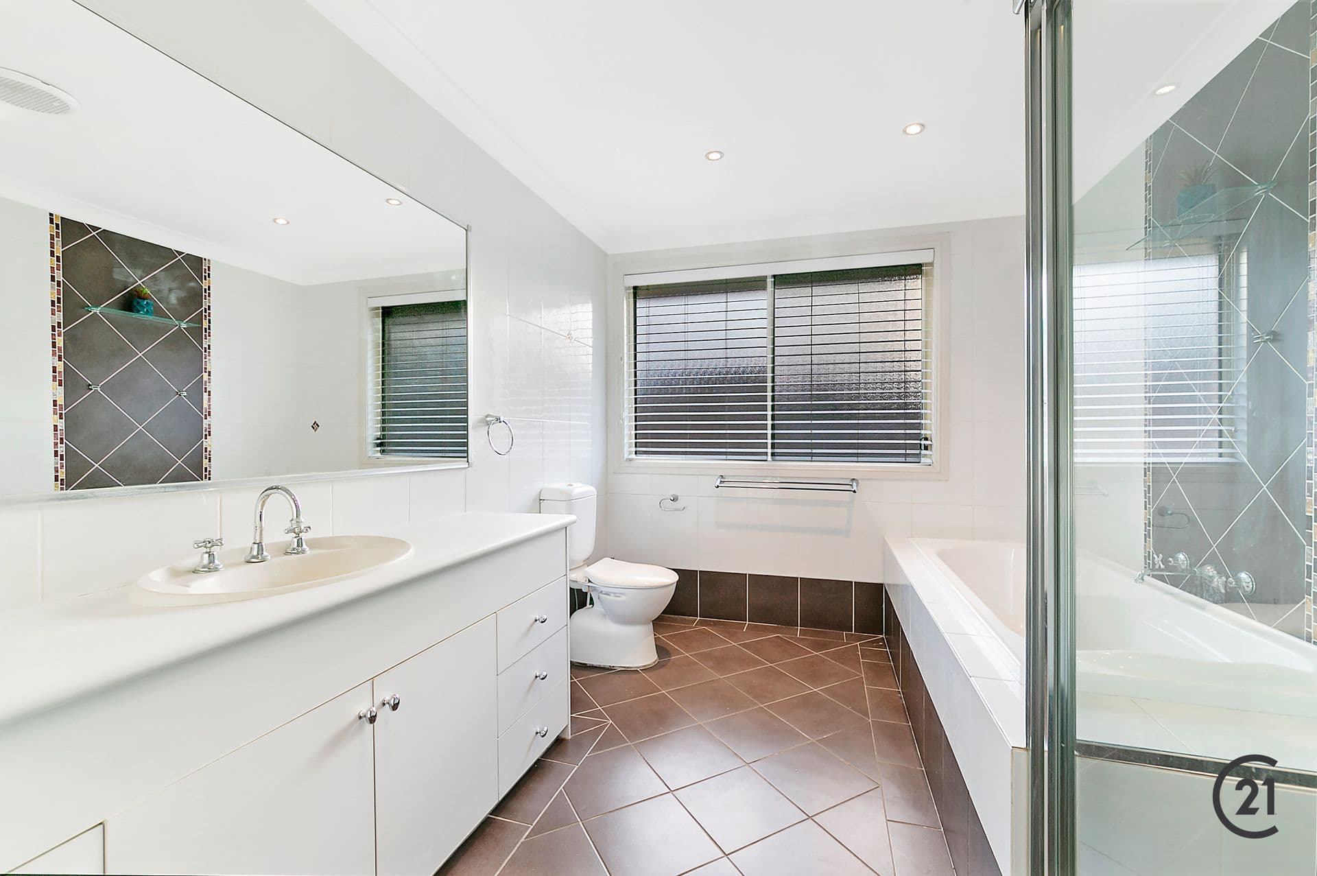 2 Hyatt Close, Rouse Hill, NSW, 2155, Rouse Hill - Thumbnail 6
